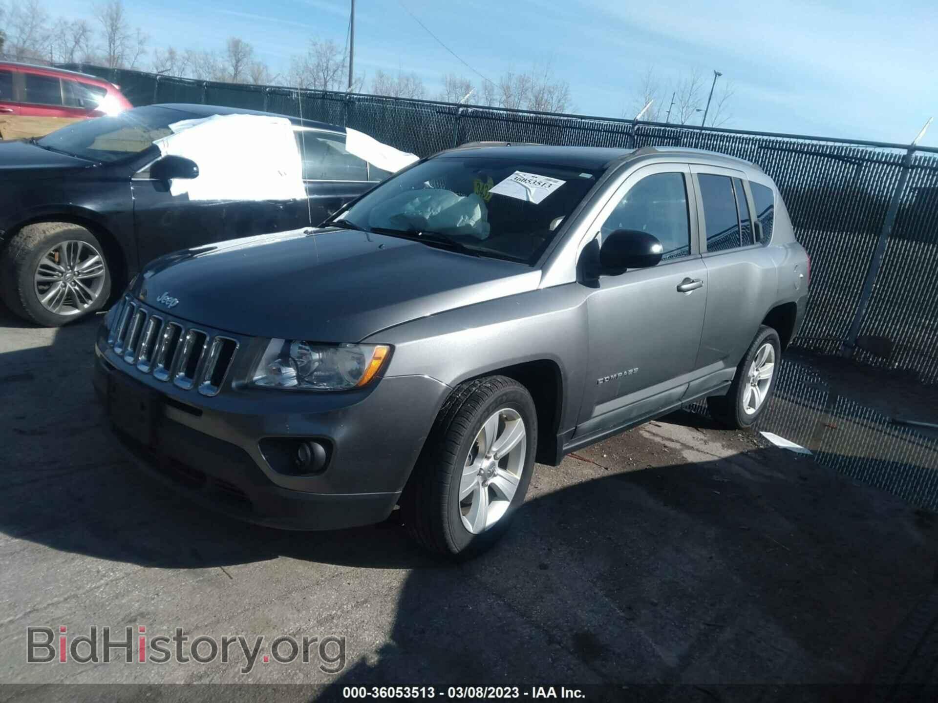 2011 JEEP COMPASS - VIN: 1J4NF1FB2BD277046 - Photo 2
