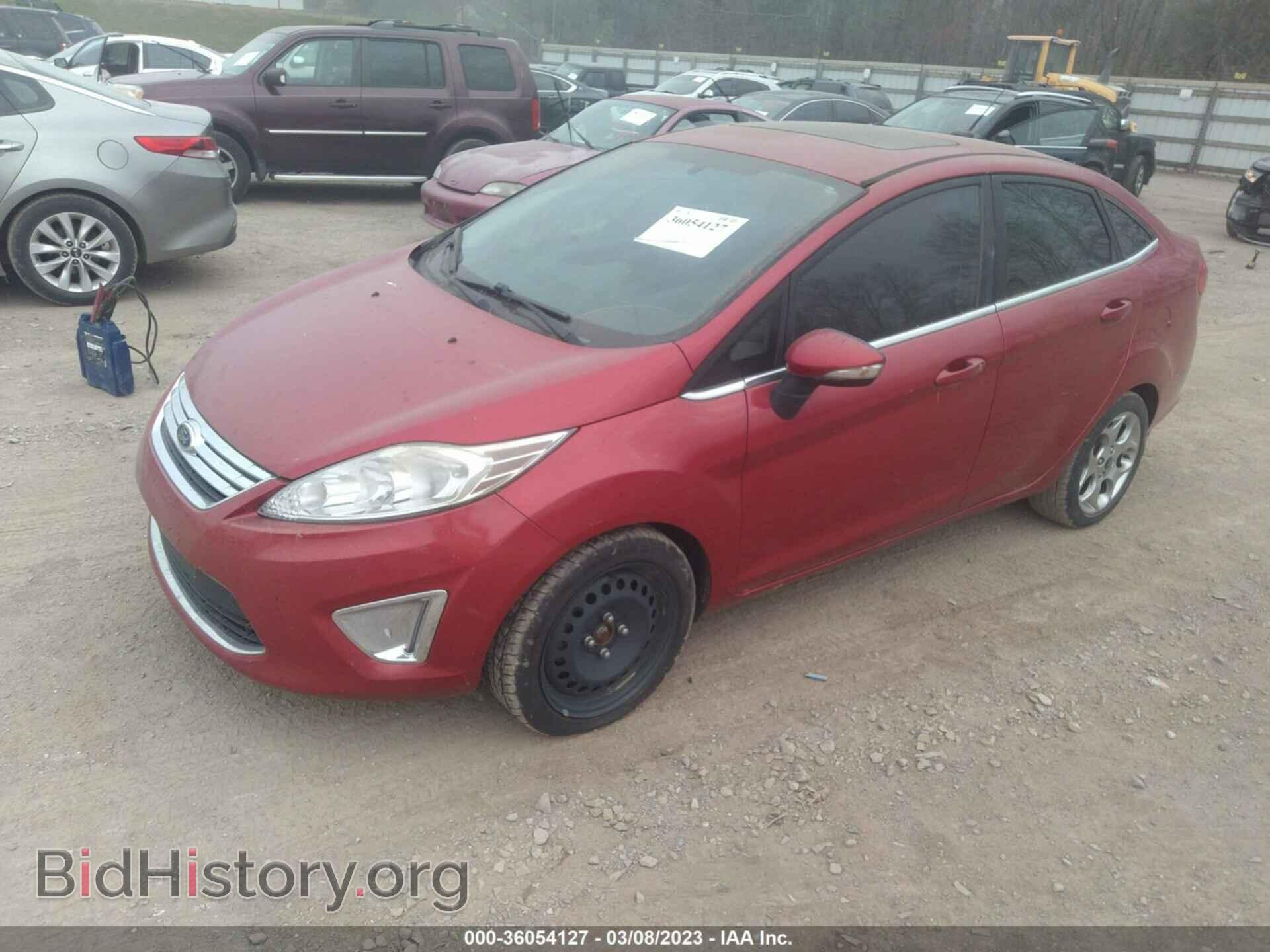 2012 FORD FIESTA - VIN: 3FADP4CJ9CM215389 - Фото 2