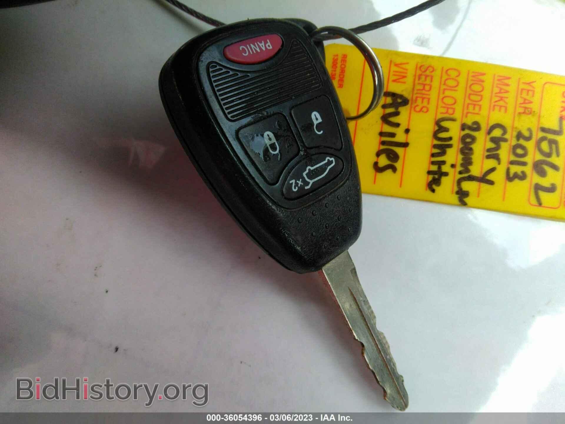 2013 CHRYSLER 200 - VIN: 1C3CCBBB0DN636283 - Photo 11