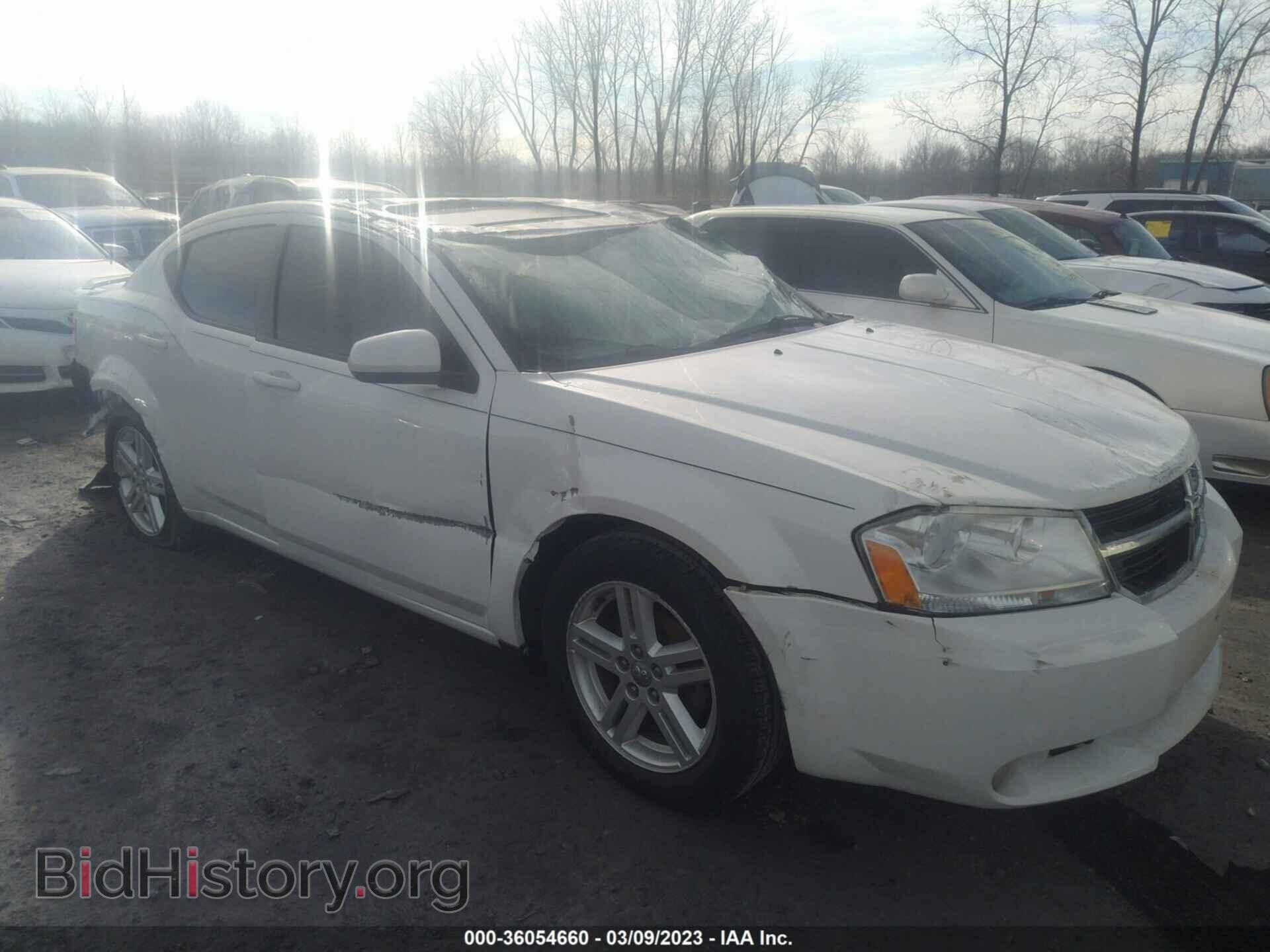 Photo 1B3CC5FB3AN160597 - DODGE AVENGER 2010