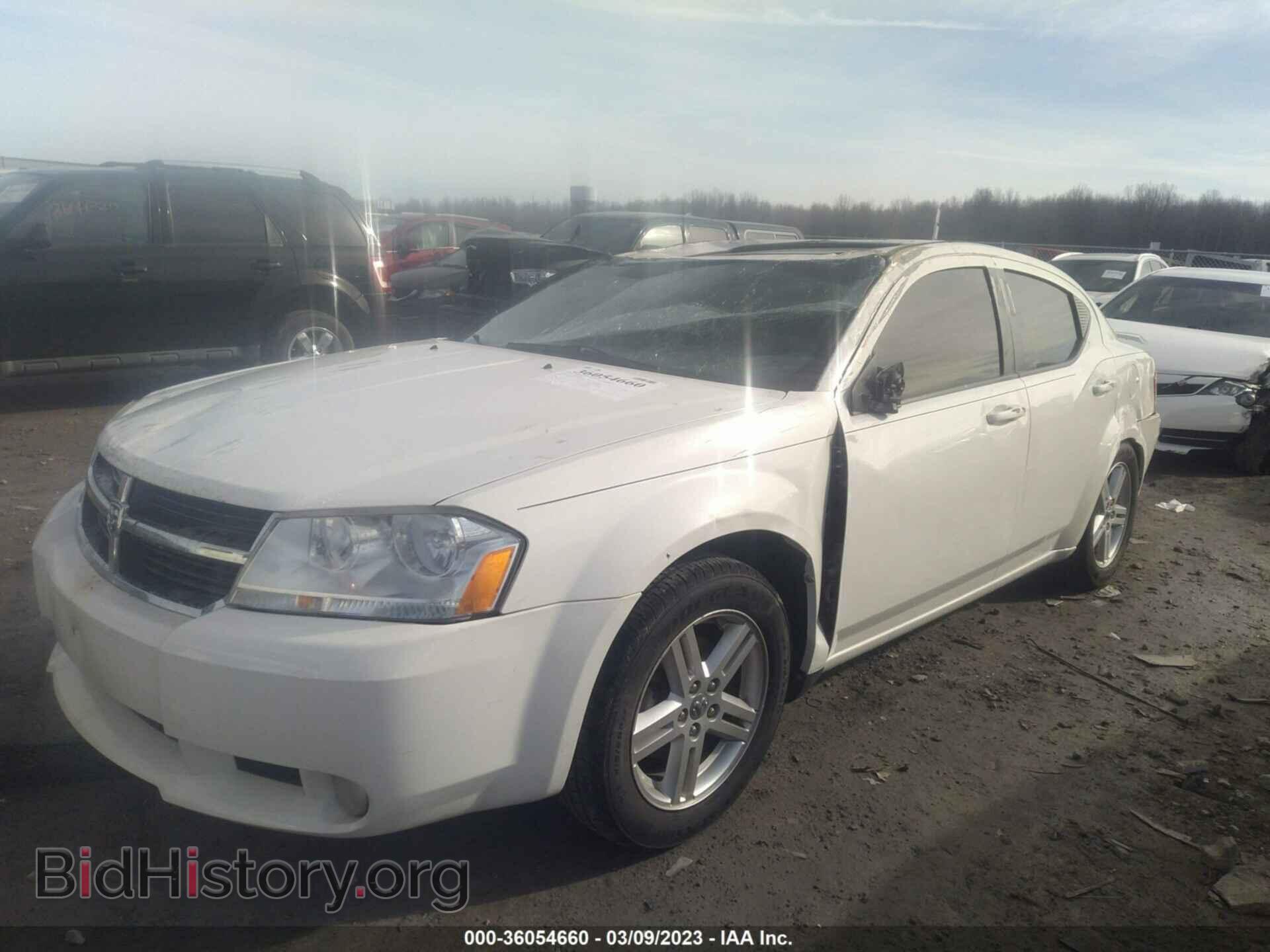 2010 DODGE AVENGER - VIN: 1B3CC5FB3AN160597 - Photo 2