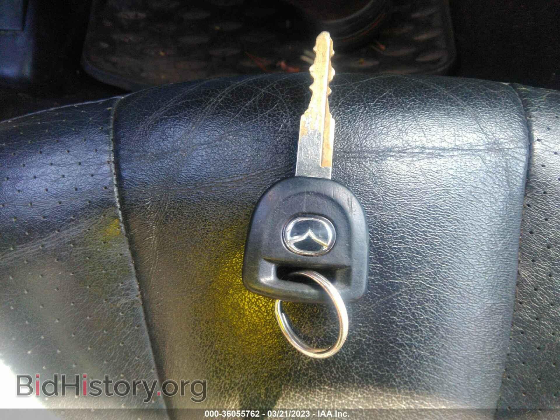 2008 MAZDA MAZDA3 - VIN: JM1BK344281139375 - Фото 11