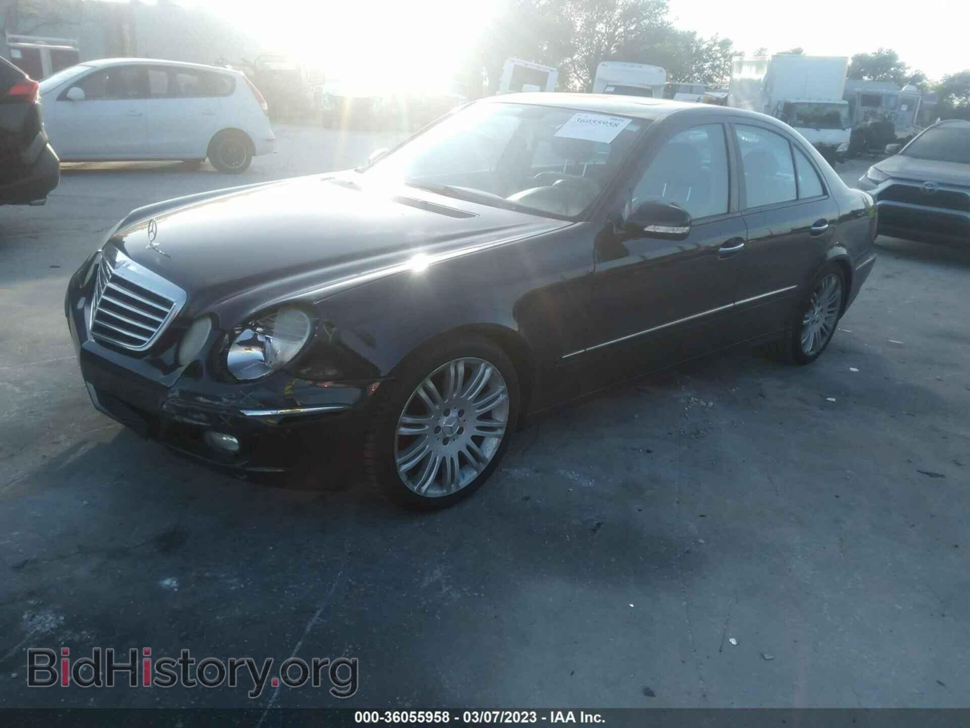 2007 MERCEDES-BENZ E-CLASS - VIN: WDBUF56X47B163975 - Фото 2