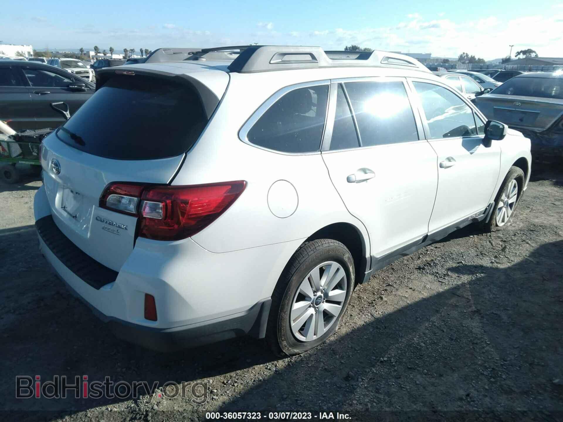 2015 SUBARU OUTBACK - VIN: 4S4BSADC0F3268448 - Фото 4