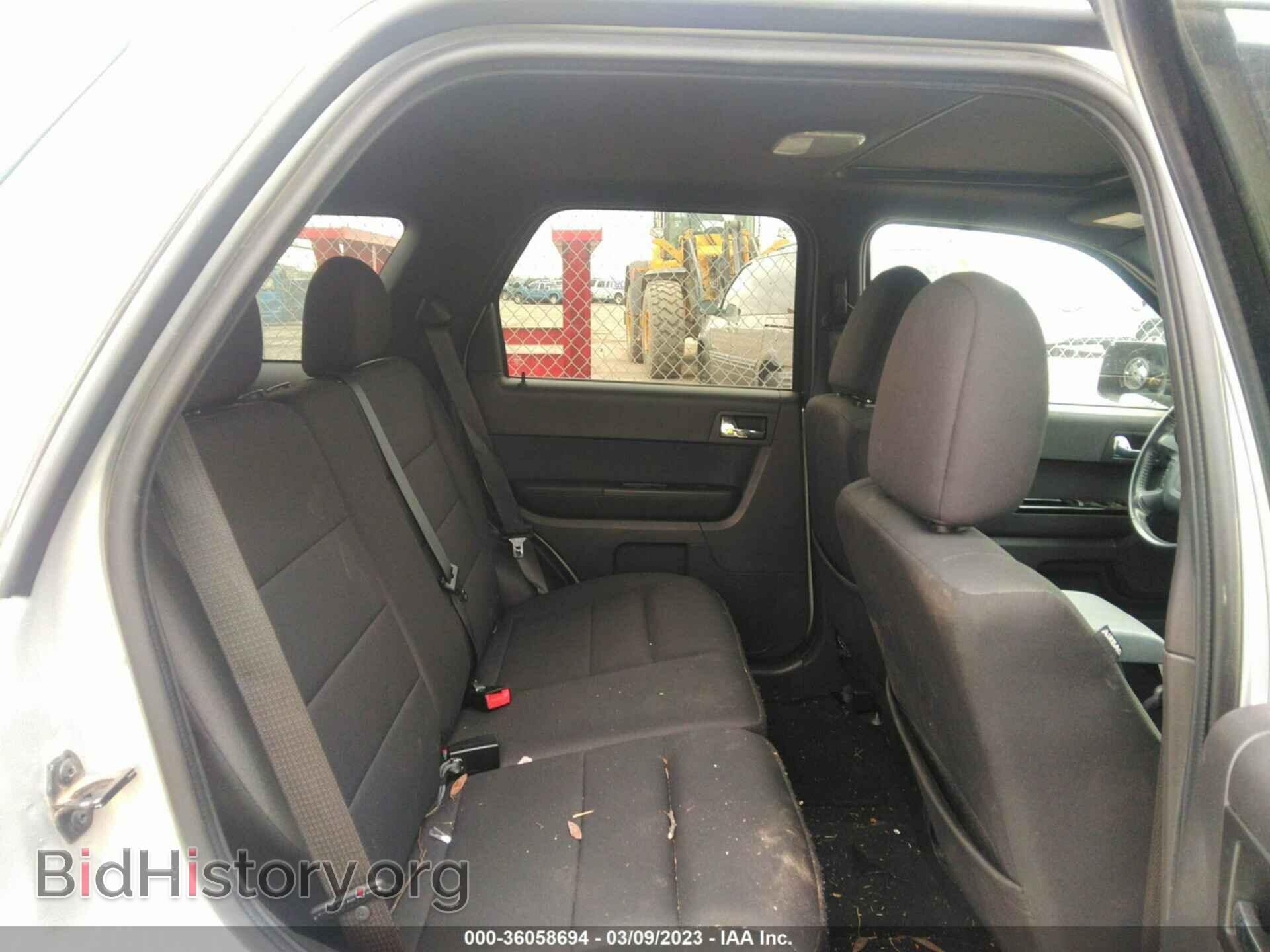 2010 FORD ESCAPE - VIN: 1FMCU9D73AKD43853 - Фото 8