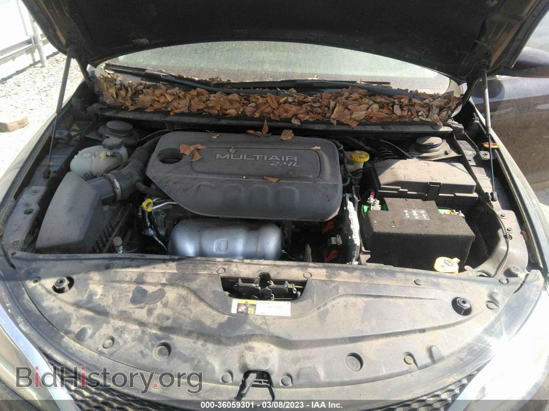 2015 CHRYSLER 200 - VIN: 1C3CCCAB8FN692255 - Фото 10
