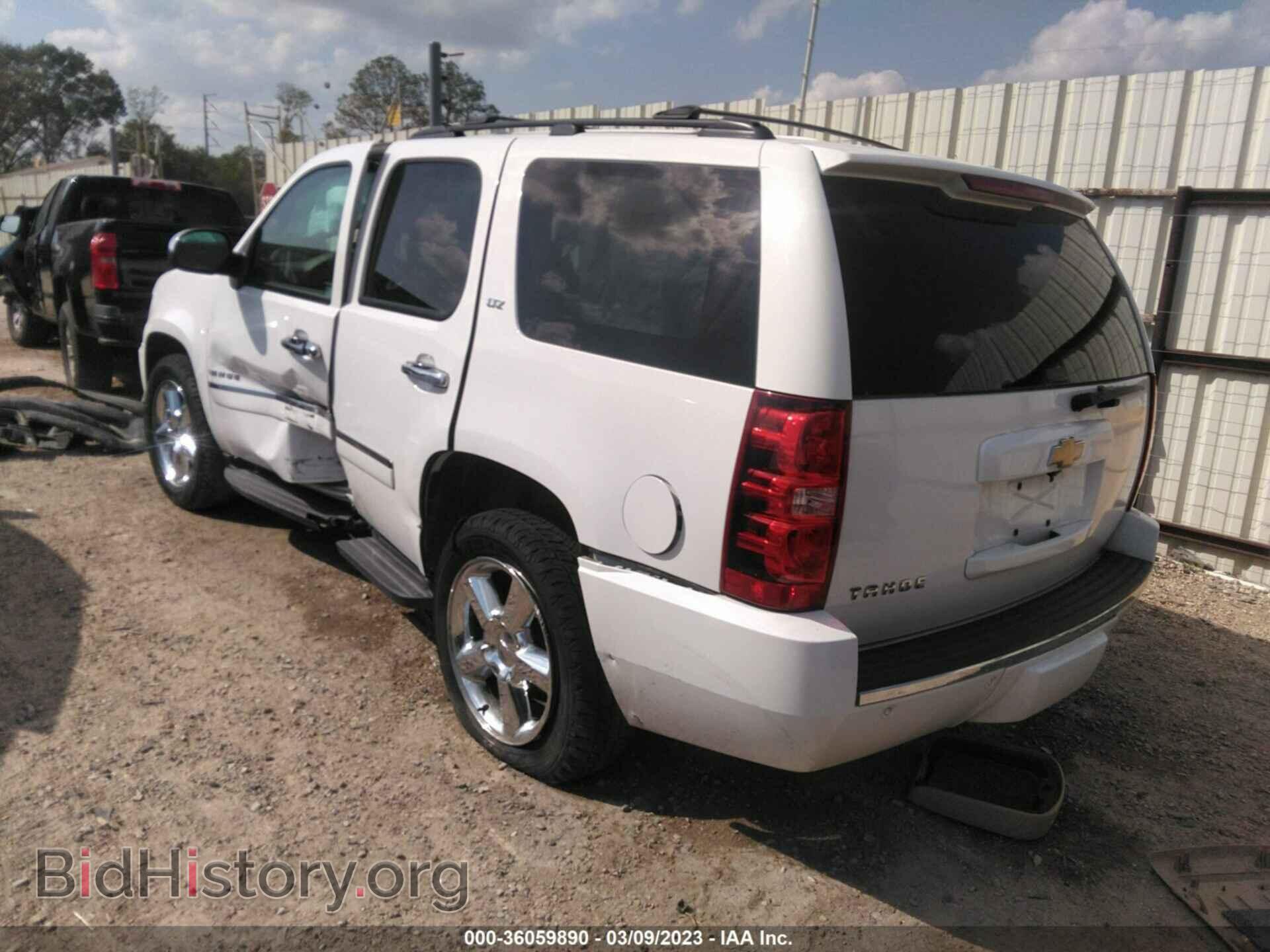 2013 CHEVROLET TAHOE - VIN: 1GNSCCE02DR123740 - Фото 3