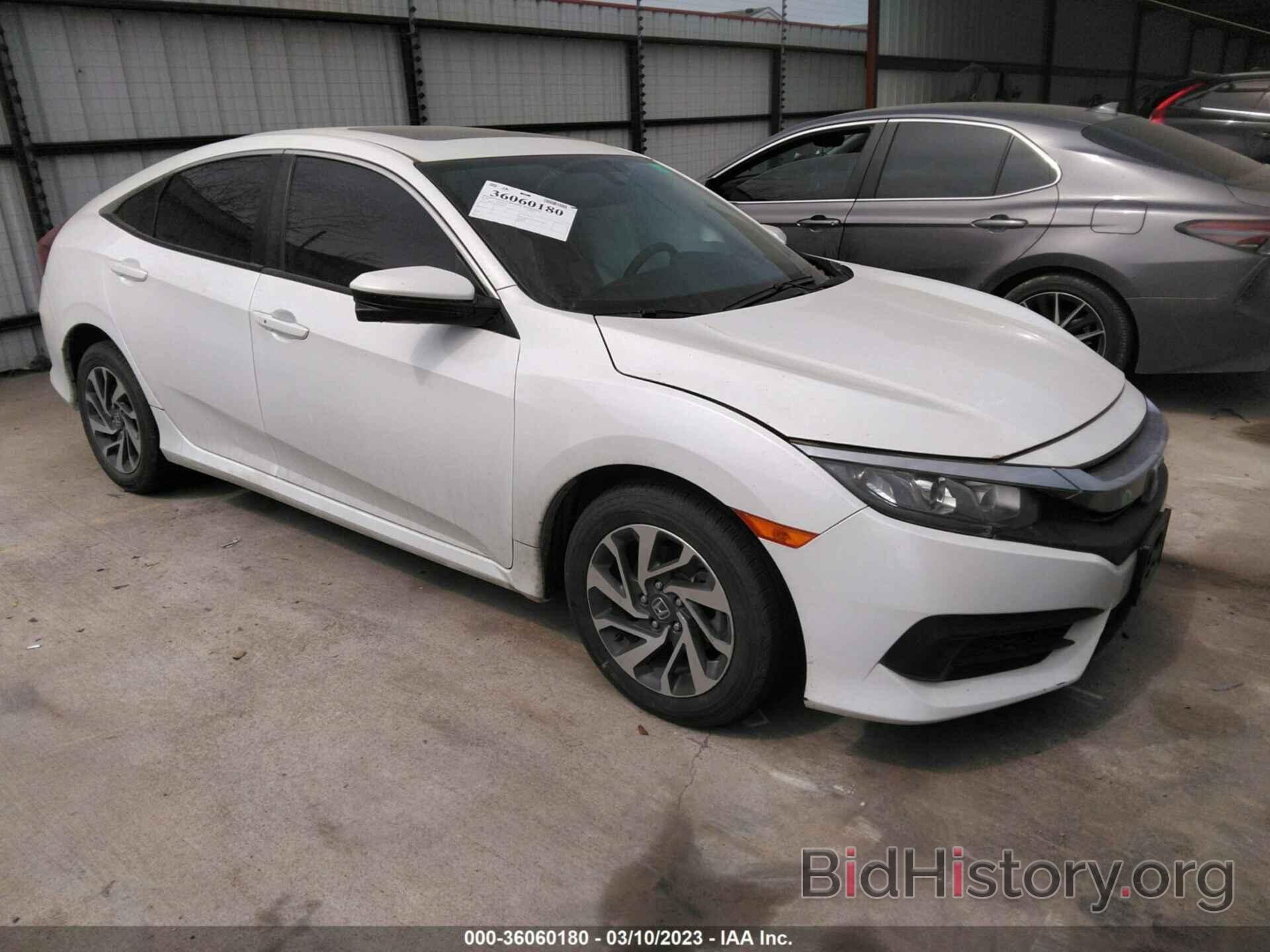 Photo 19XFC2F78JE039025 - HONDA CIVIC SEDAN 2018