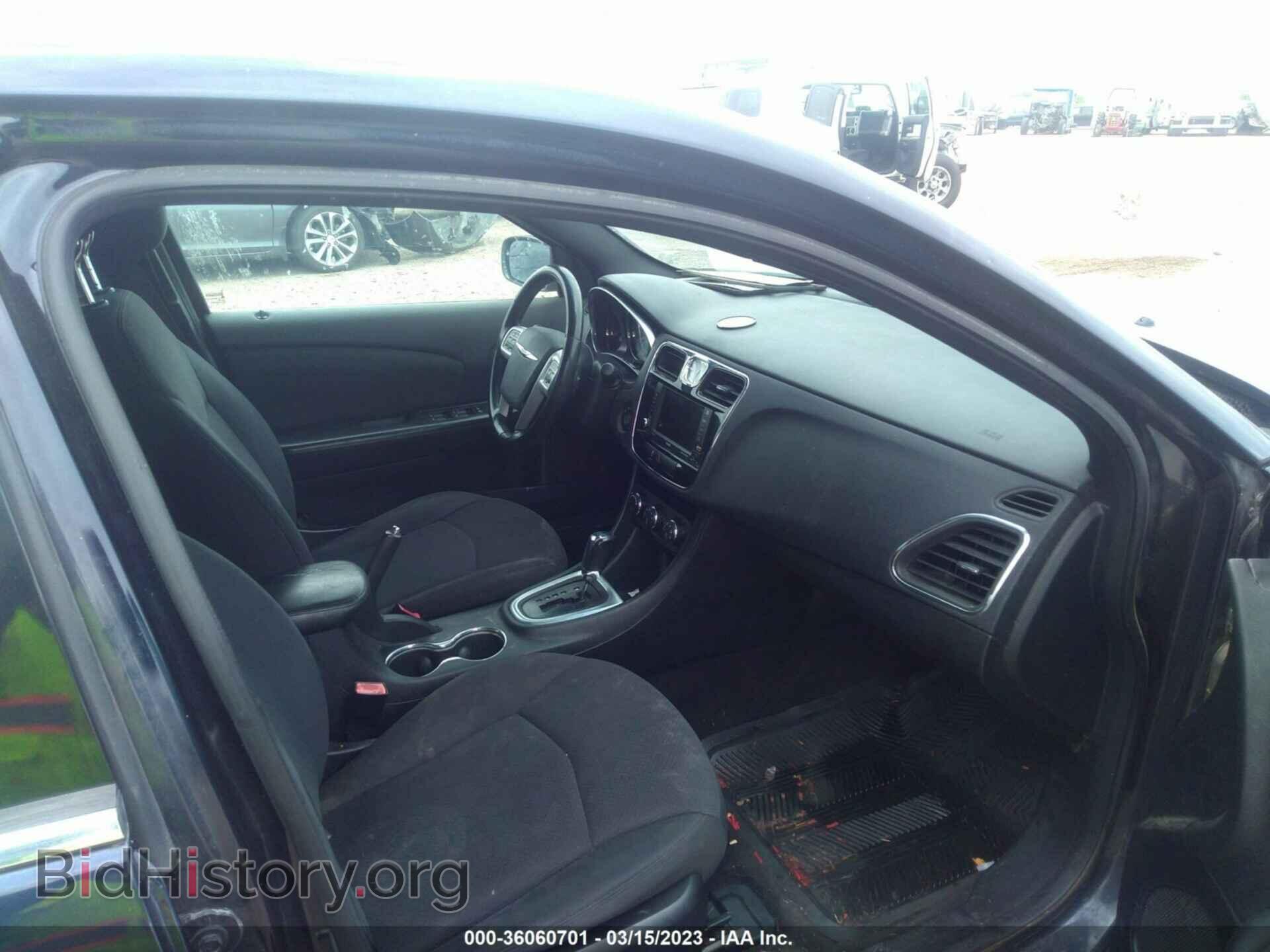 2012 CHRYSLER 200 - VIN: 1C3CCBBB1CN211427 - Фото 5