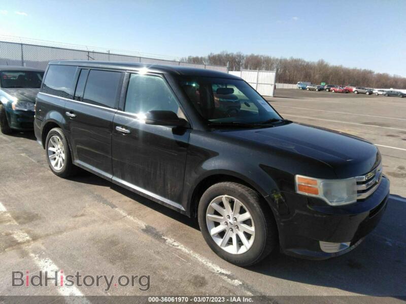 2011 Ford FLEX SEL (VIN 2FMGK5CC0BBD16328) — photo 1 of 11, IAAI