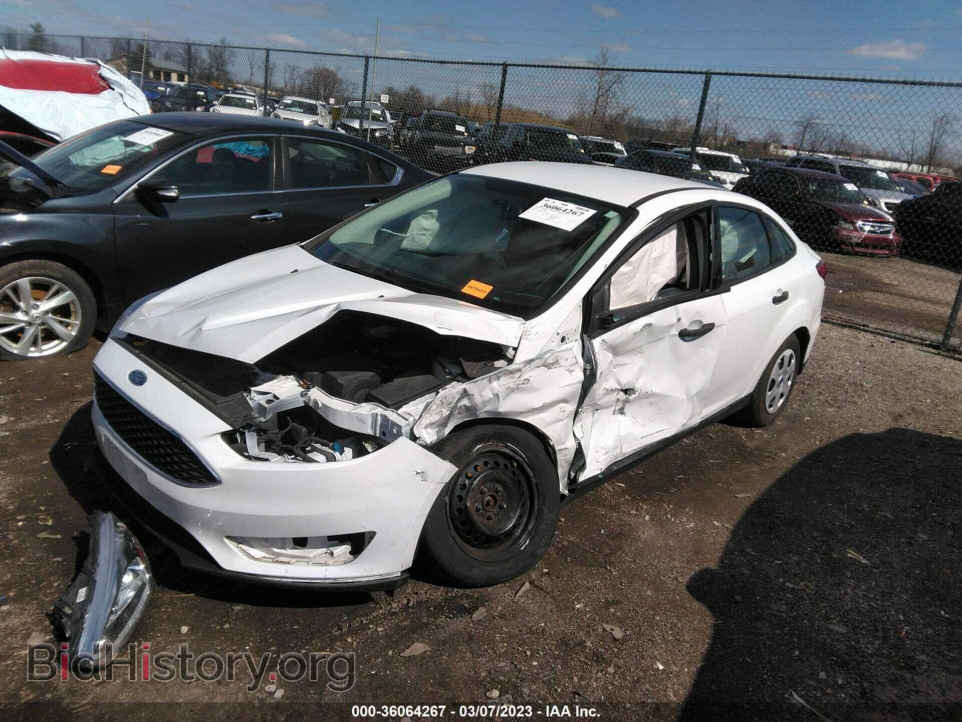 2018 FORD FOCUS - VIN: 1FADP3E27JL243691 - Фото 2