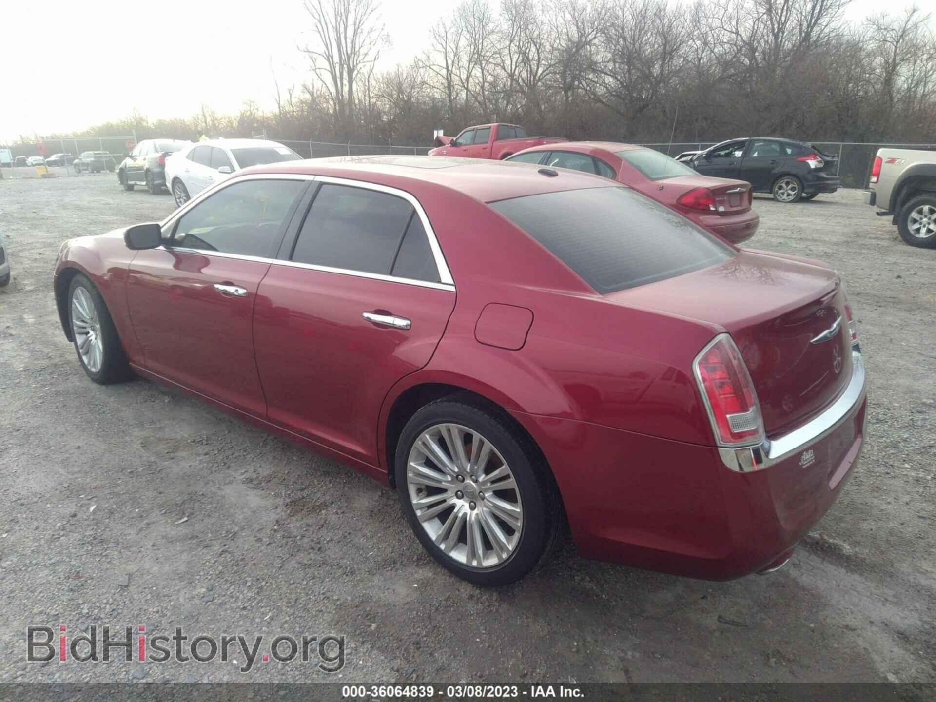 2012 CHRYSLER 300 - VIN: 2C3CCACG2CH136900 - Фото 3