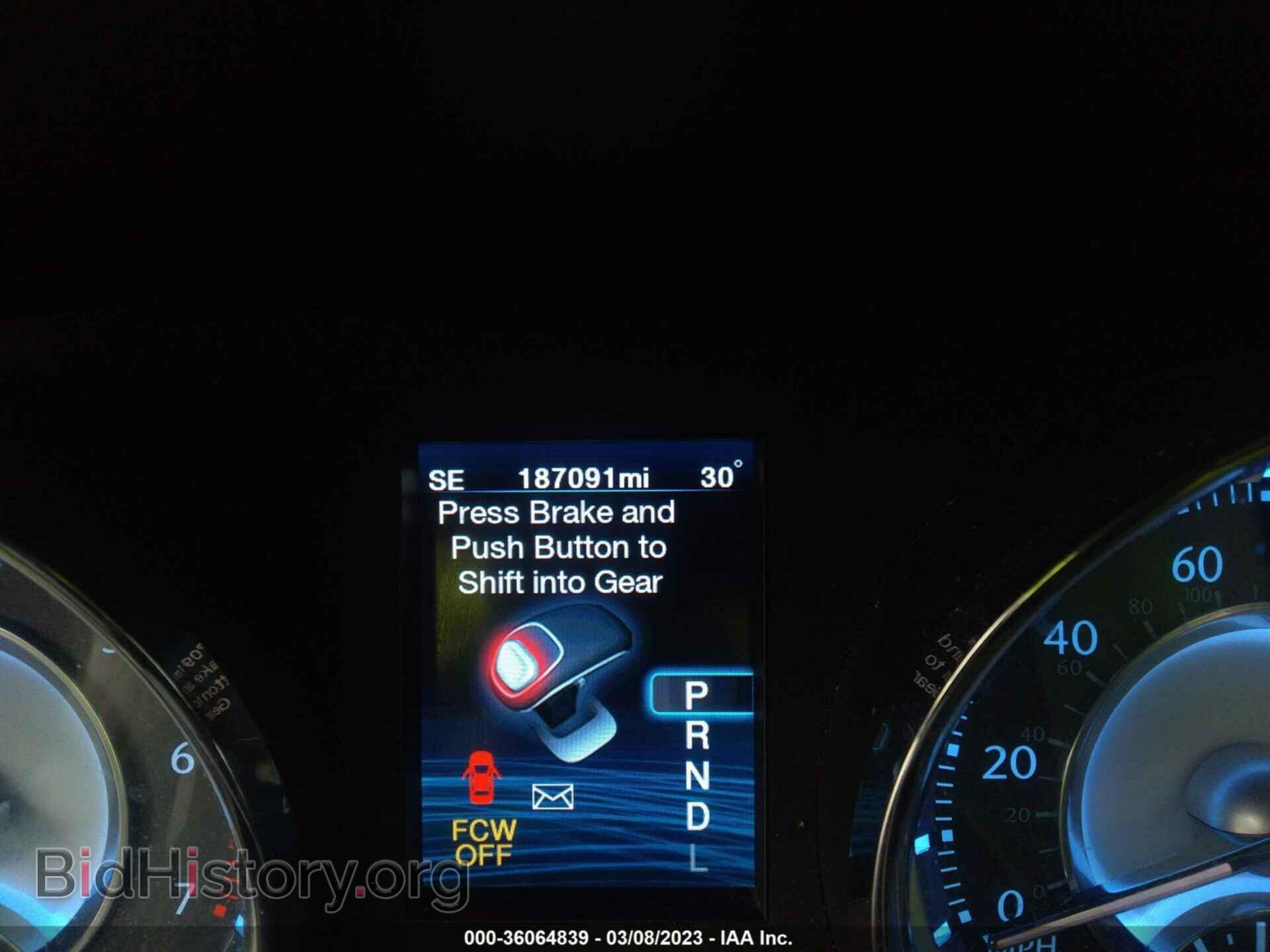 2012 CHRYSLER 300 - VIN: 2C3CCACG2CH136900 - Фото 7