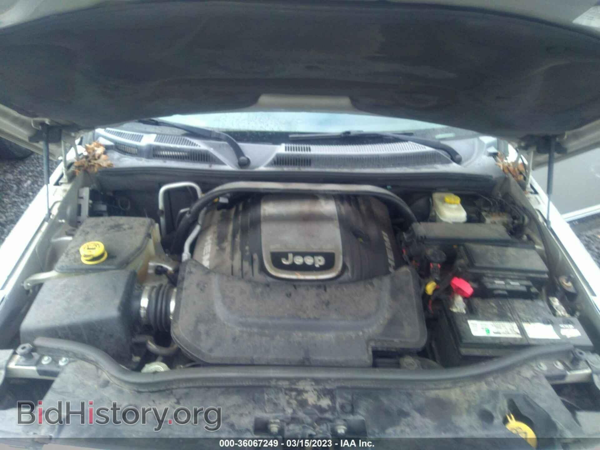 2007 JEEP COMMANDER - VIN: 1J8HG58277C553215 - Фото 10