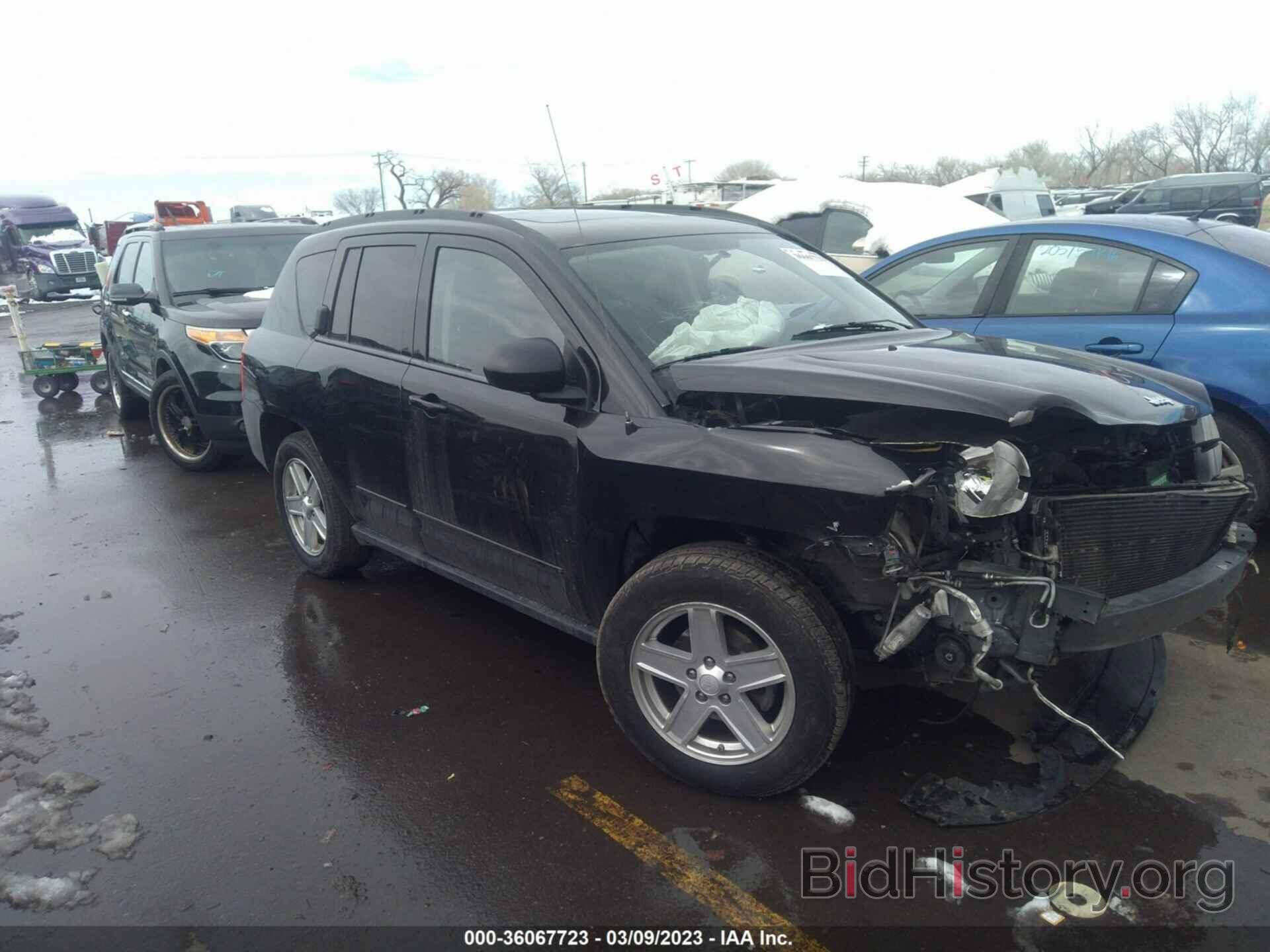 Фотография 1J4NF4FB4AD501918 - JEEP COMPASS 2010