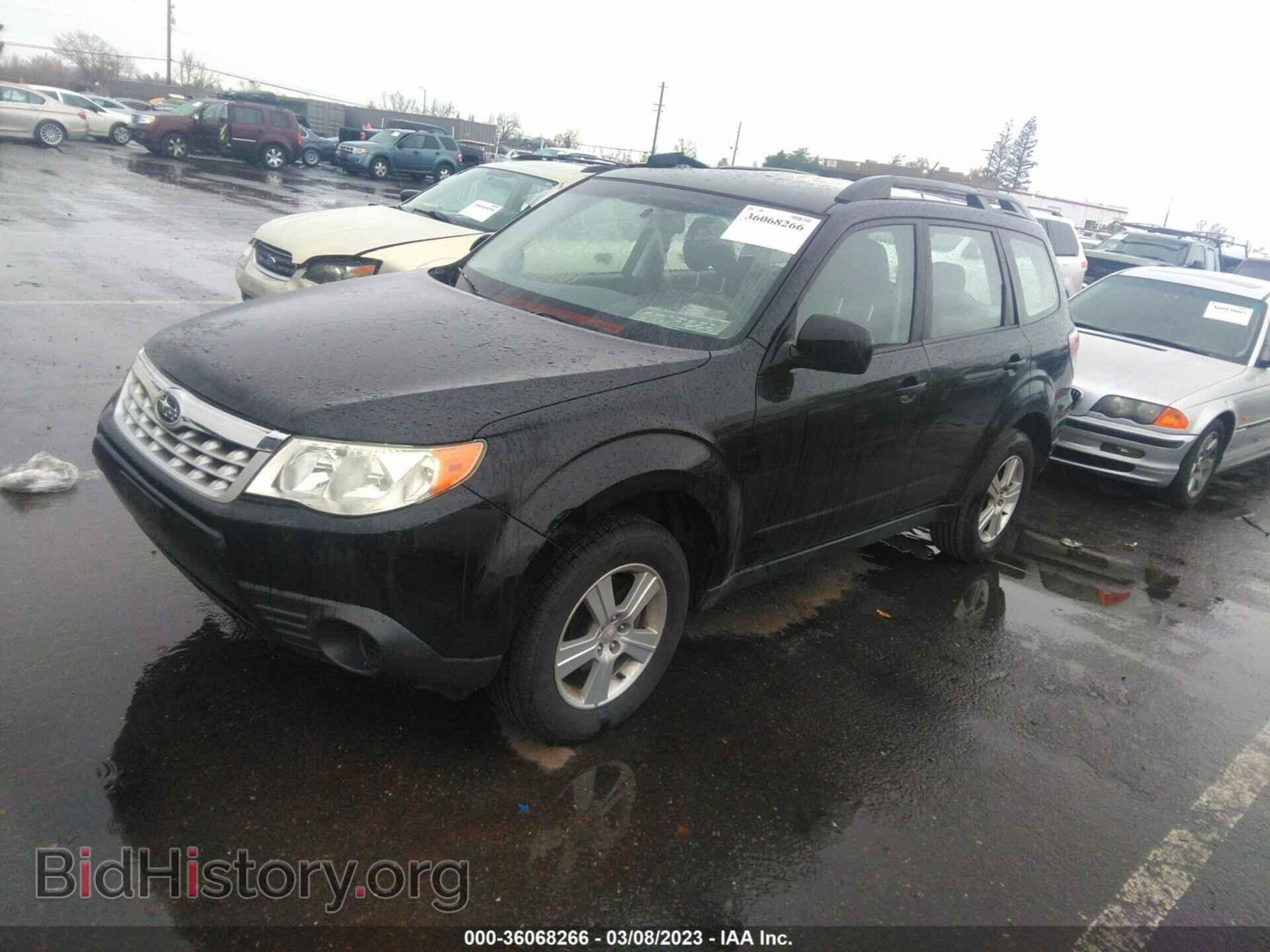 2011 SUBARU FORESTER - VIN: JF2SHABC0BG767261 - Фото 2