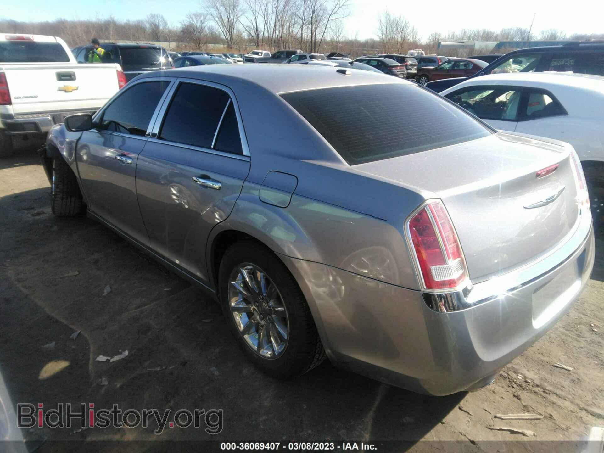 2013 CHRYSLER 300 - VIN: 2C3CCAET5DH572233 - Фото 3