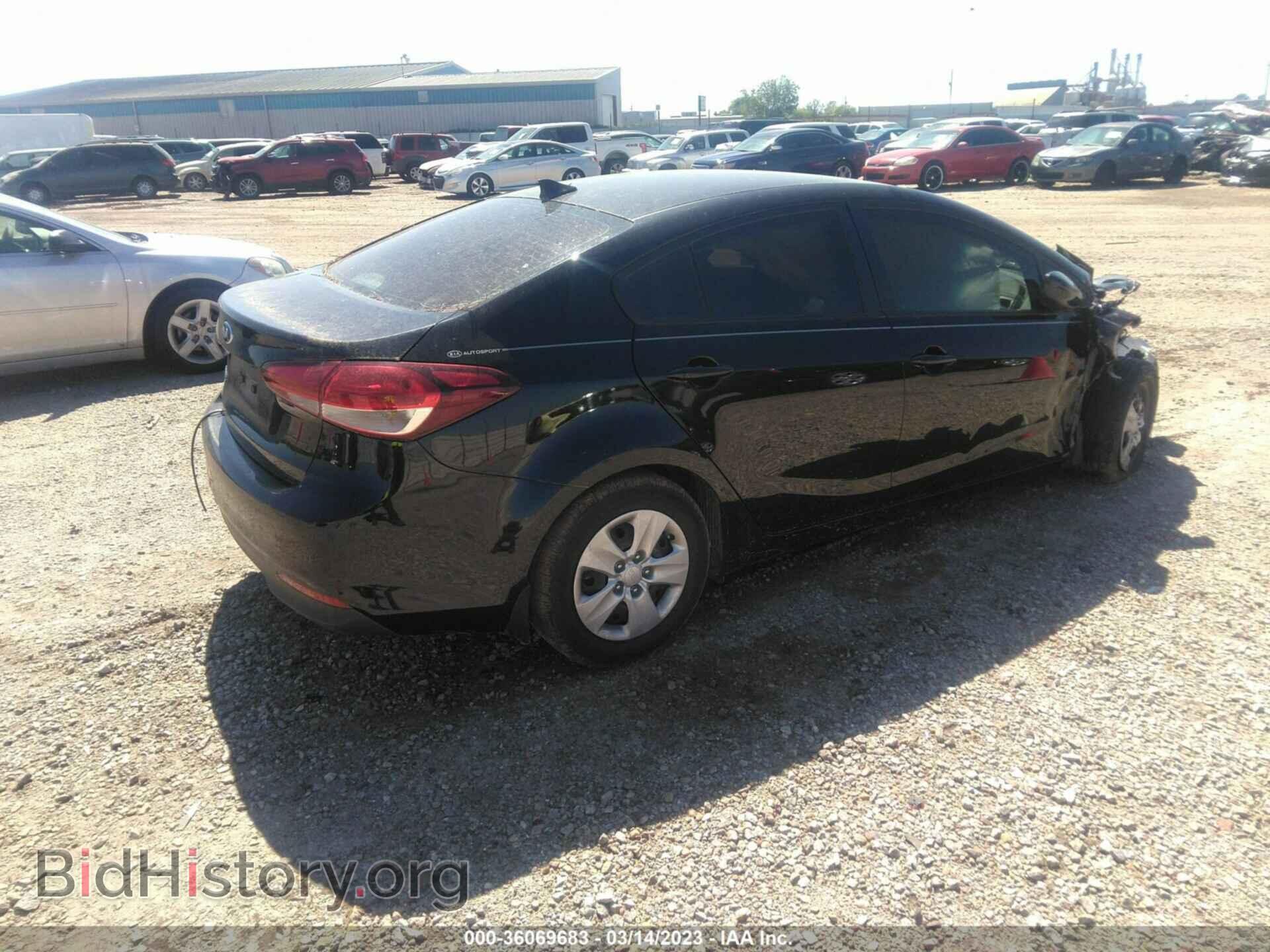 2017 KIA FORTE - VIN: 3KPFL4A70HE097675 - Фото 4