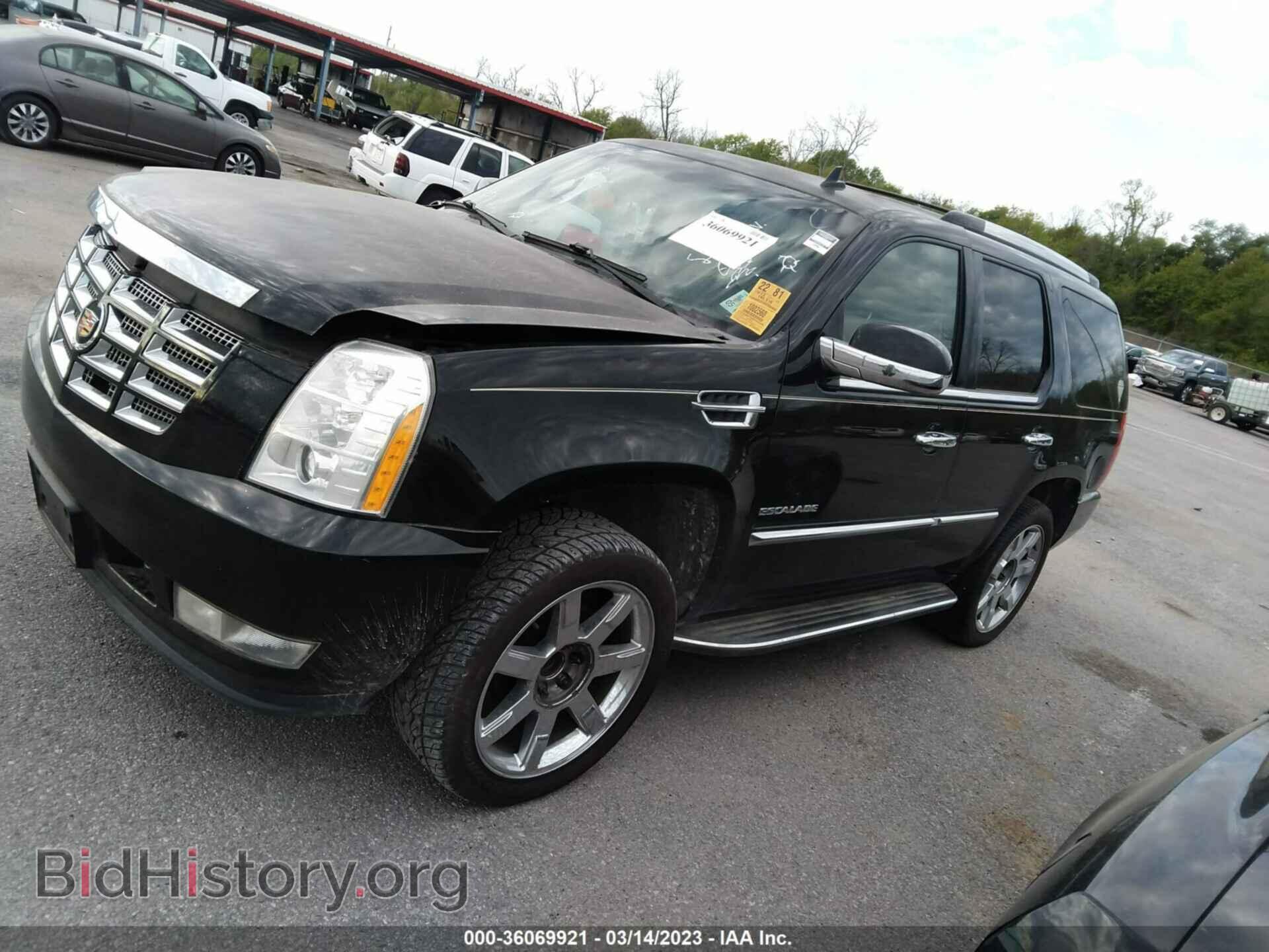 2013 CADILLAC ESCALADE - VIN: 1GYS3BEF5DR344346 - Фото 2