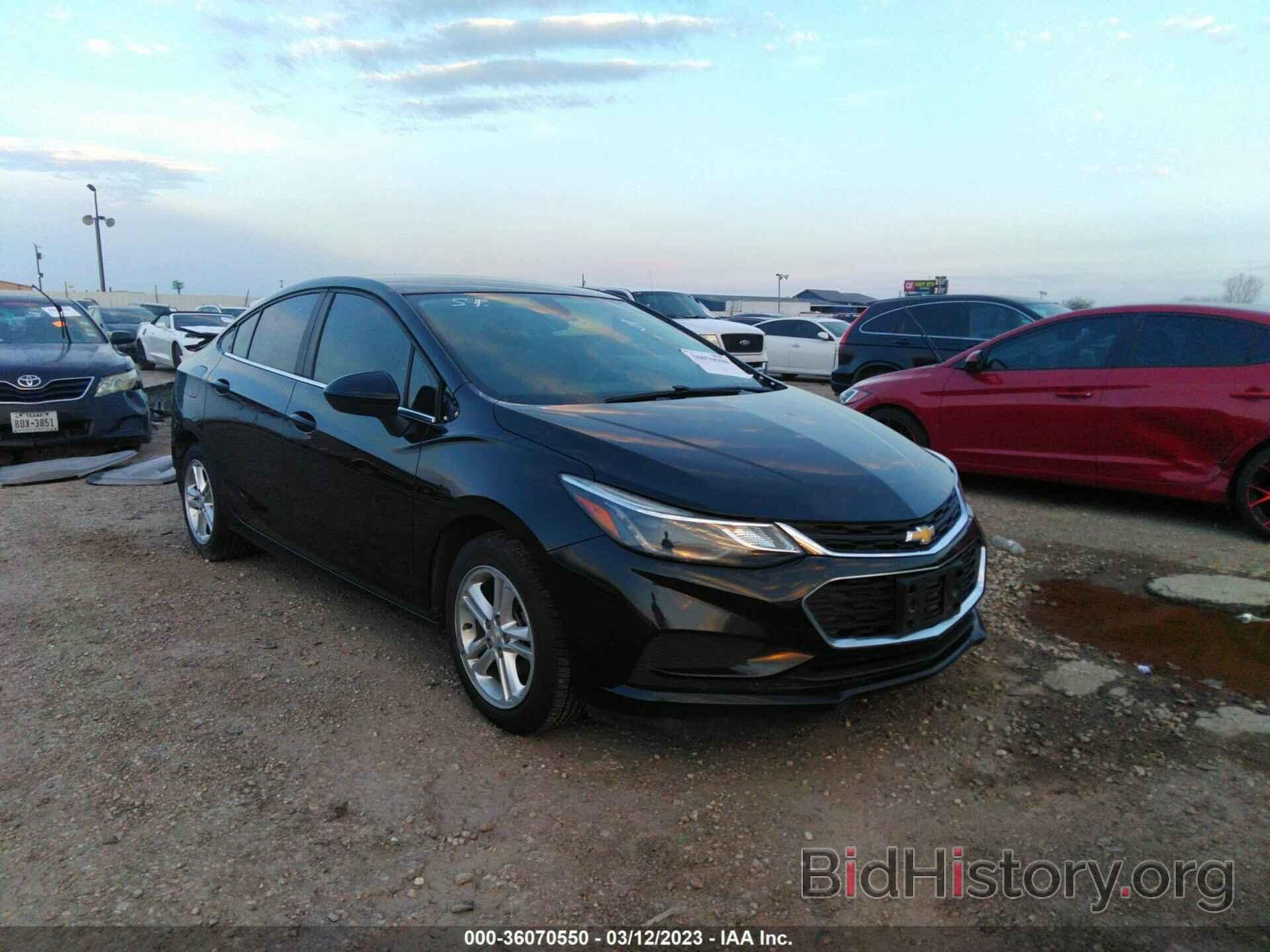 Photo 1G1BE5SM5J7221604 - CHEVROLET CRUZE 2018