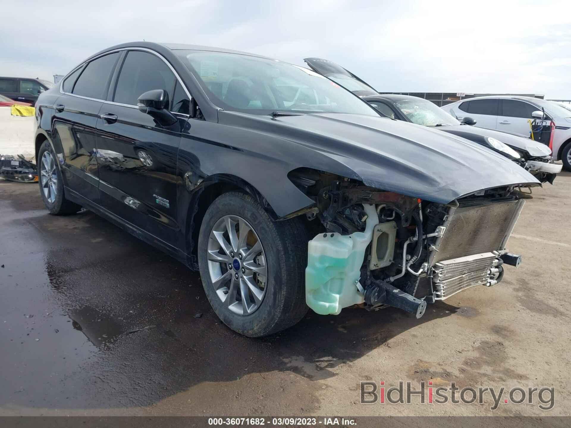 Photo 3FA6P0SU8HR157685 - FORD FUSION ENERGI 2017