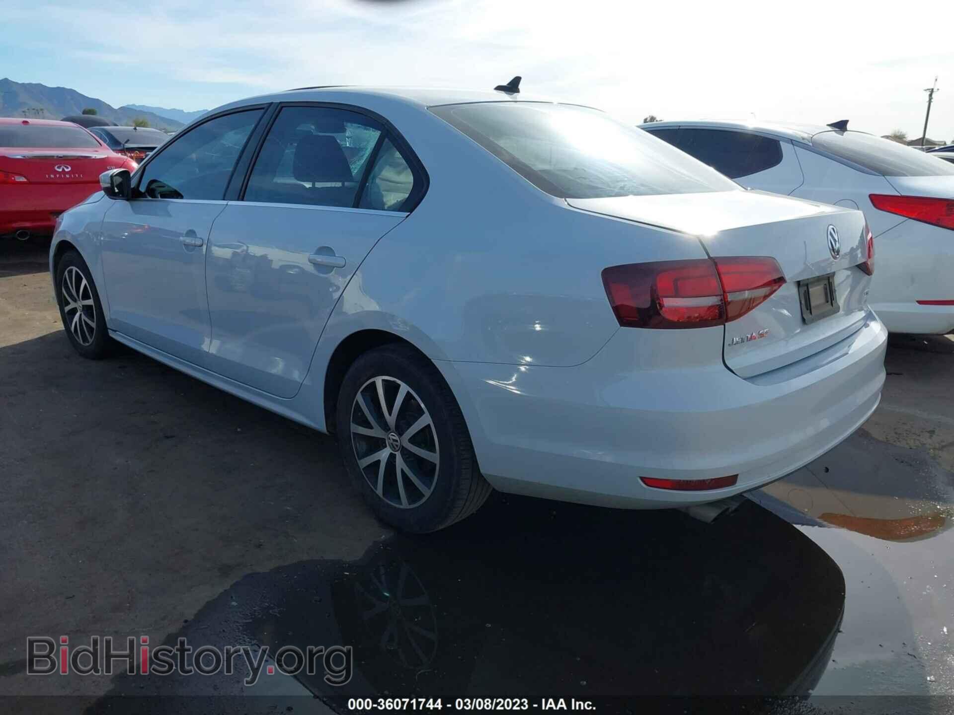 2017 VOLKSWAGEN JETTA - VIN: 3VWDB7AJ9HM352317 - Фото 3