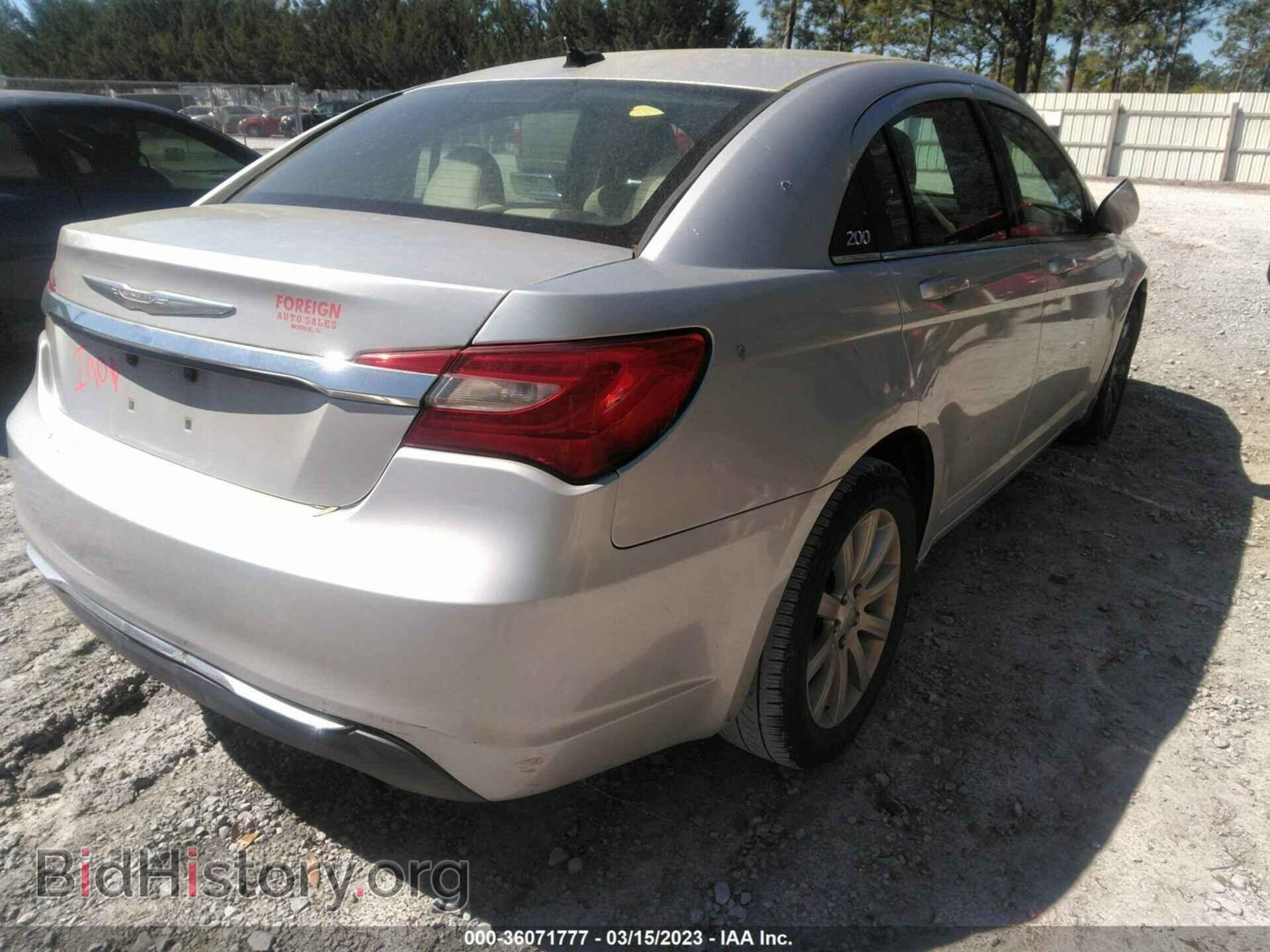 2012 CHRYSLER 200 - VIN: 1C3CCBBB2CN163713 - Фото 4