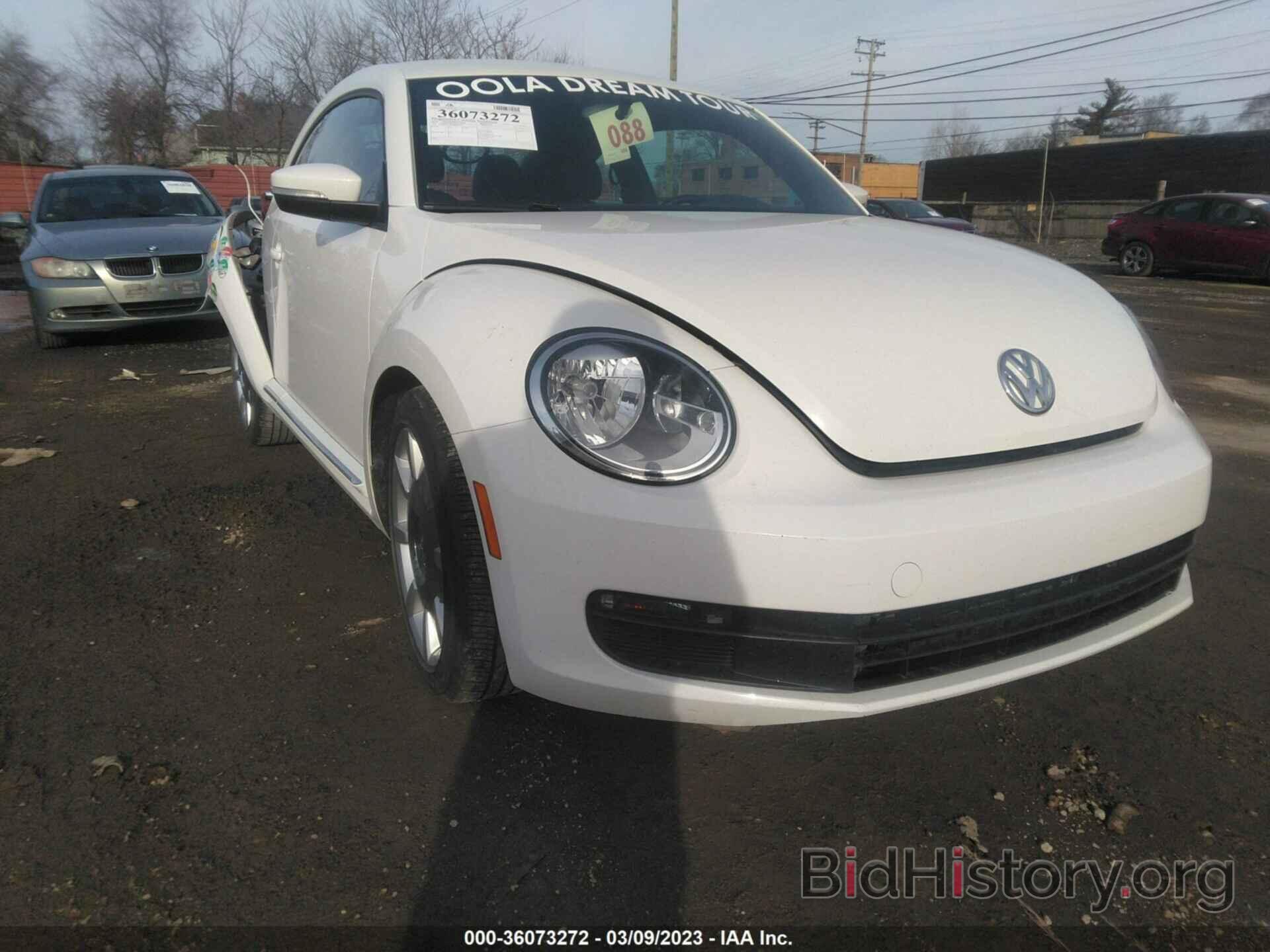 Photo 3VWJP7AT8CM629702 - VOLKSWAGEN BEETLE 2012