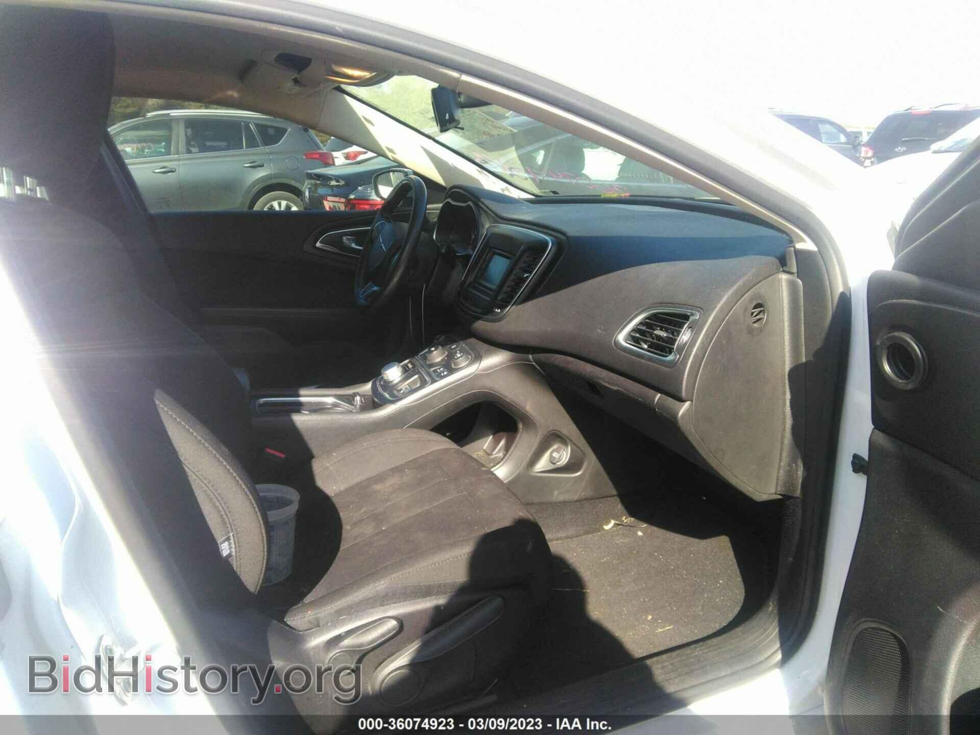 2015 CHRYSLER 200 - VIN: 1C3CCCAB2FN696009 - Фото 5