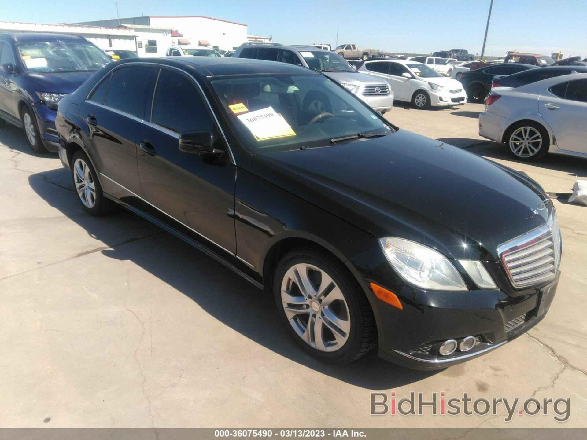 Photo WDDHF8HB9AA239344 - MERCEDES-BENZ E-CLASS 2010