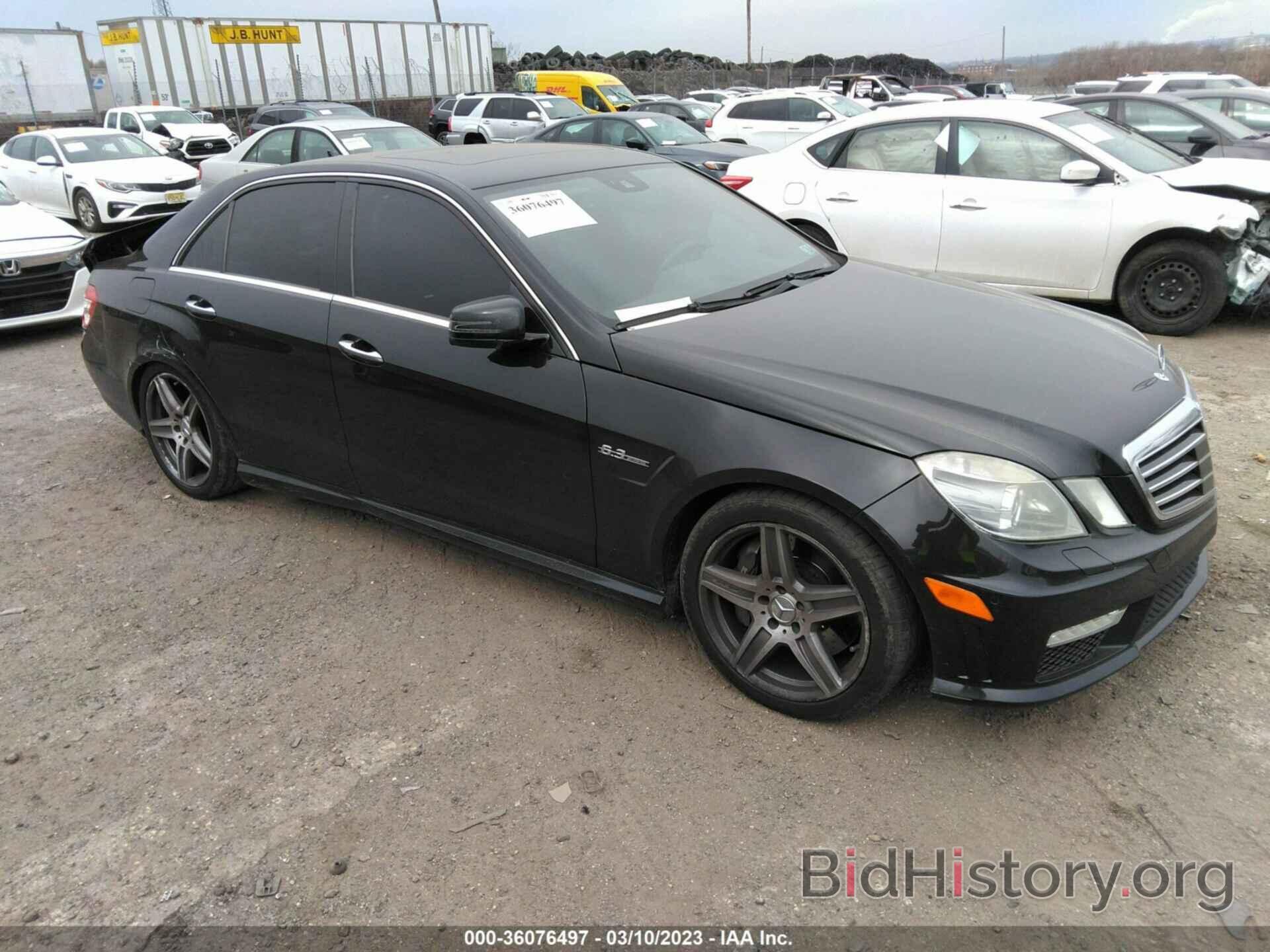 Photo WDDHF7HB7AA154819 - MERCEDES-BENZ E-CLASS 2010