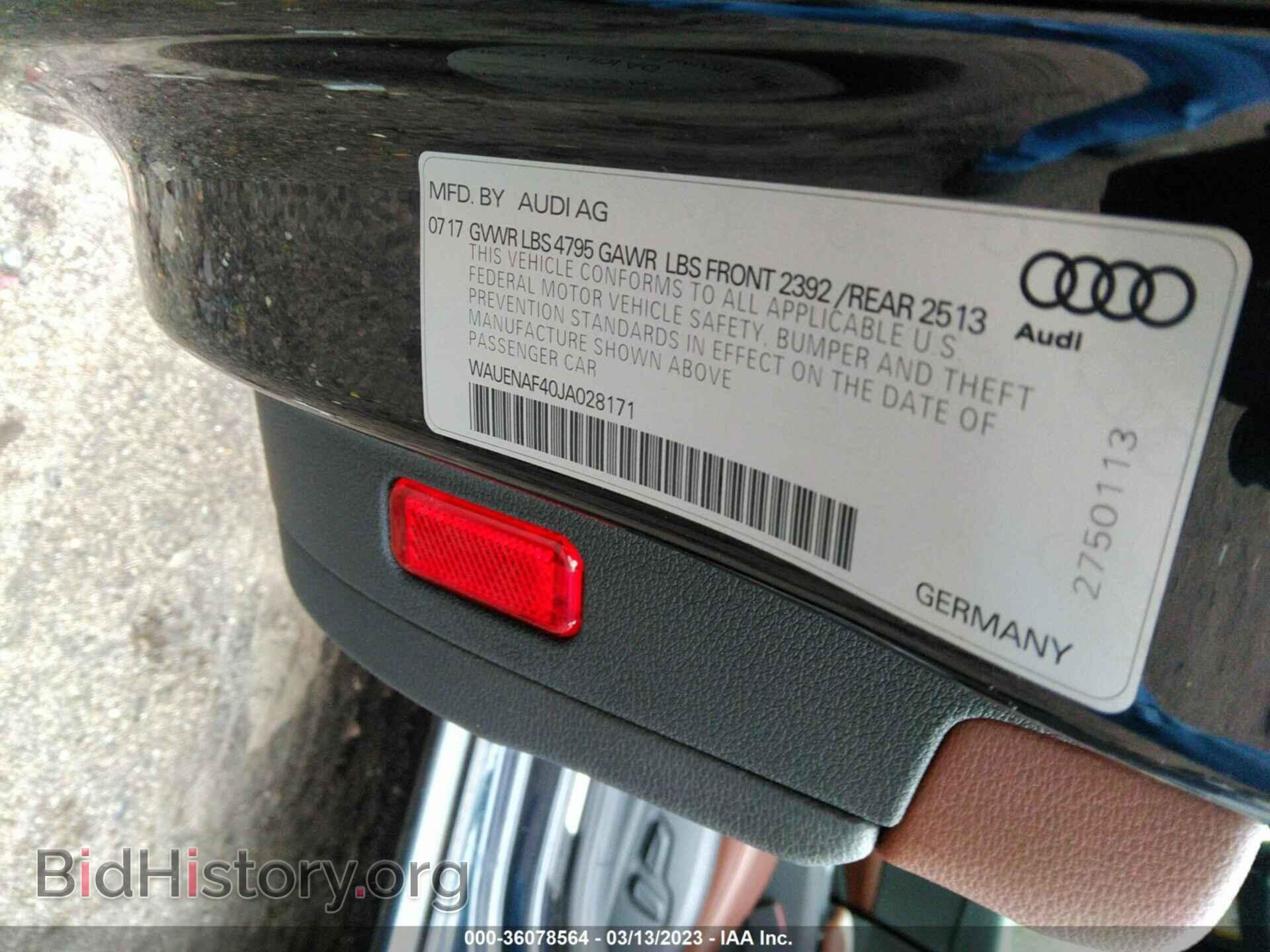 2018 AUDI A4 - VIN: WAUENAF40JA028171 - Фото 9