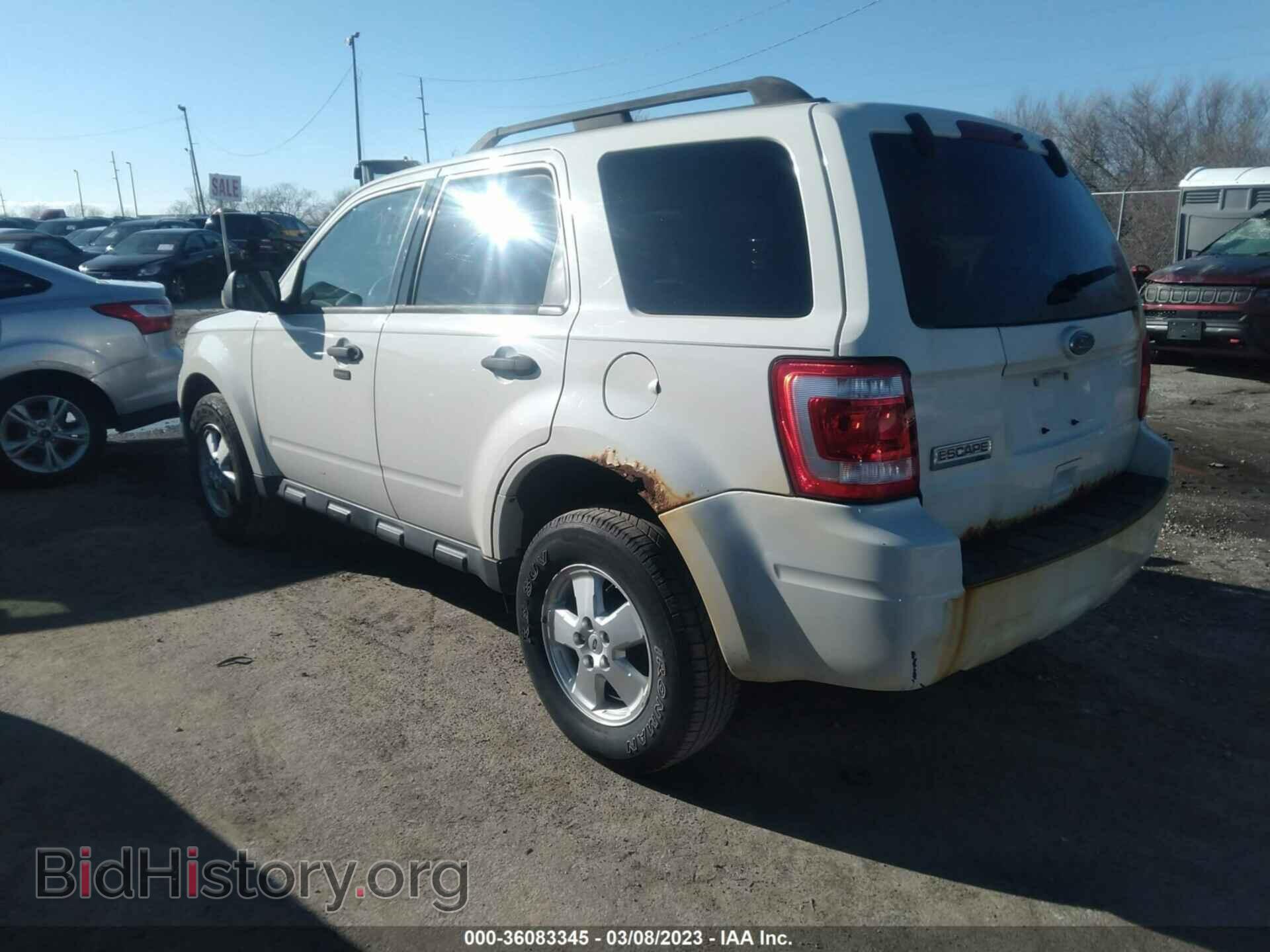 2011 FORD ESCAPE - VIN: 1FMCU0D78BKC50422 - Фото 3