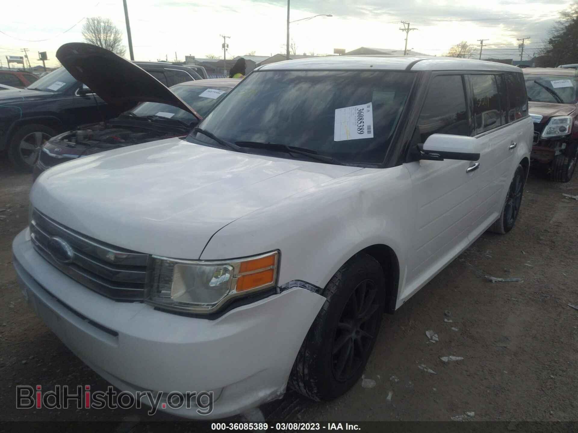 2009 FORD FLEX - VIN: 2FMEK62C59BA04692 - Фото 2