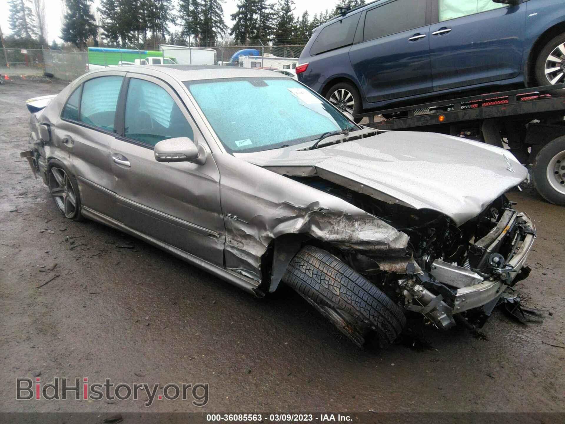 Photo WDBUF77X58B211978 - MERCEDES-BENZ E-CLASS 2008