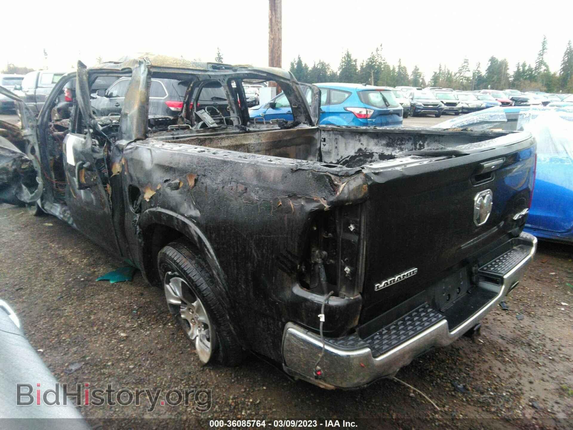 2019 RAM 1500 - VIN: 1C6SRFJT0KN550029 - Фото 3