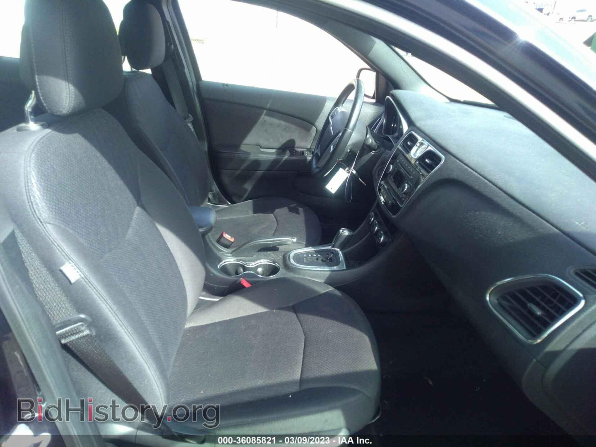 2012 CHRYSLER 200 - VIN: 1C3CCBBB6CN283840 - Фото 5