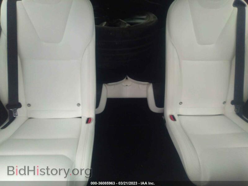 2020 Tesla MODEL X (VIN 5YJXCBE26LF234984) — photo 8 of 10