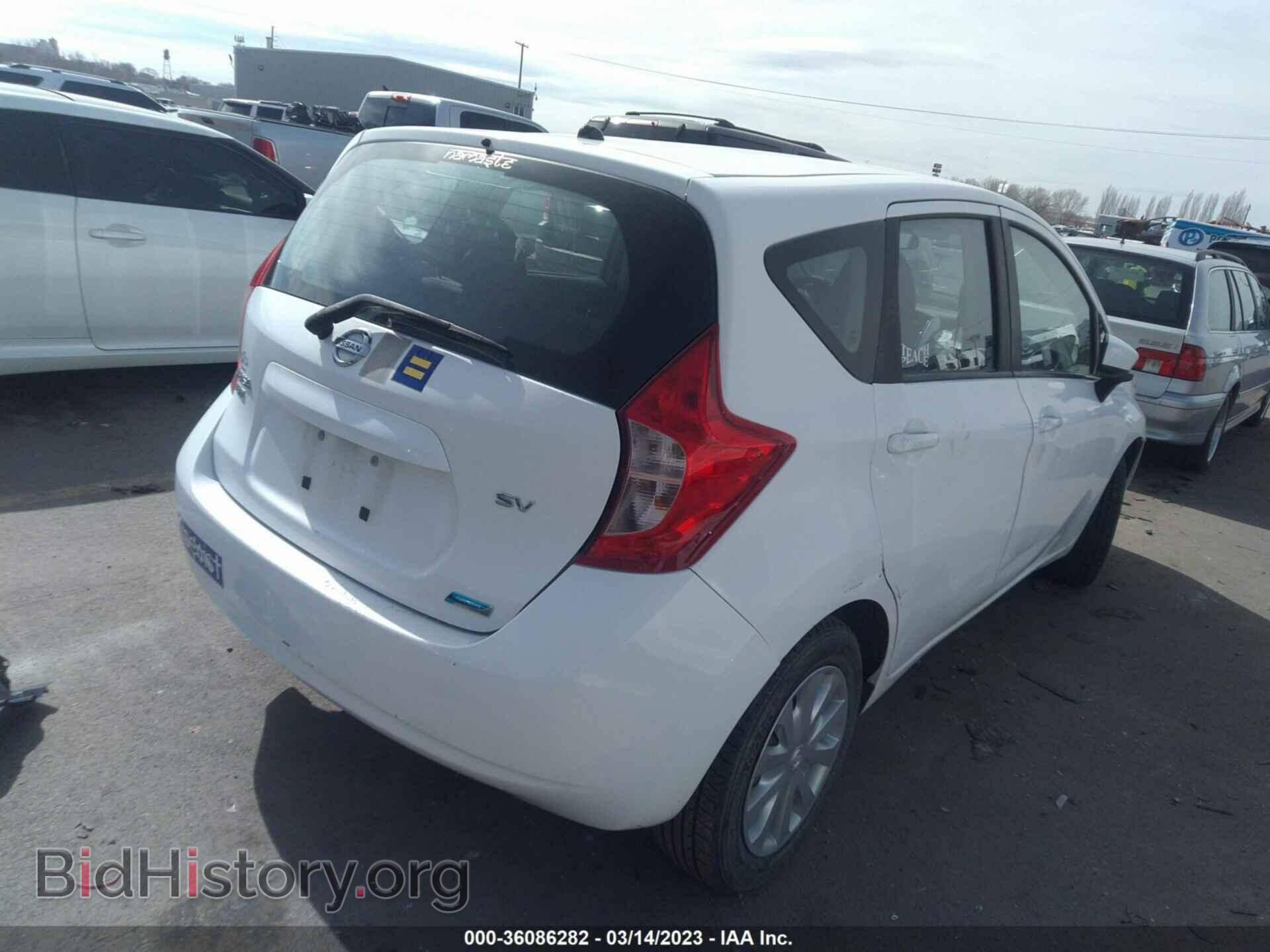 2015 NISSAN VERSA NOTE - VIN: 3N1CE2CP2FL422658 - Фото 4