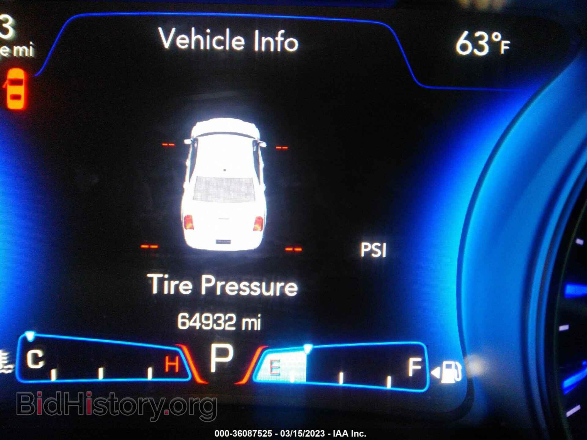 2015 CHRYSLER 300 - VIN: 2C3CCAAG6FH807377 - Фото 7