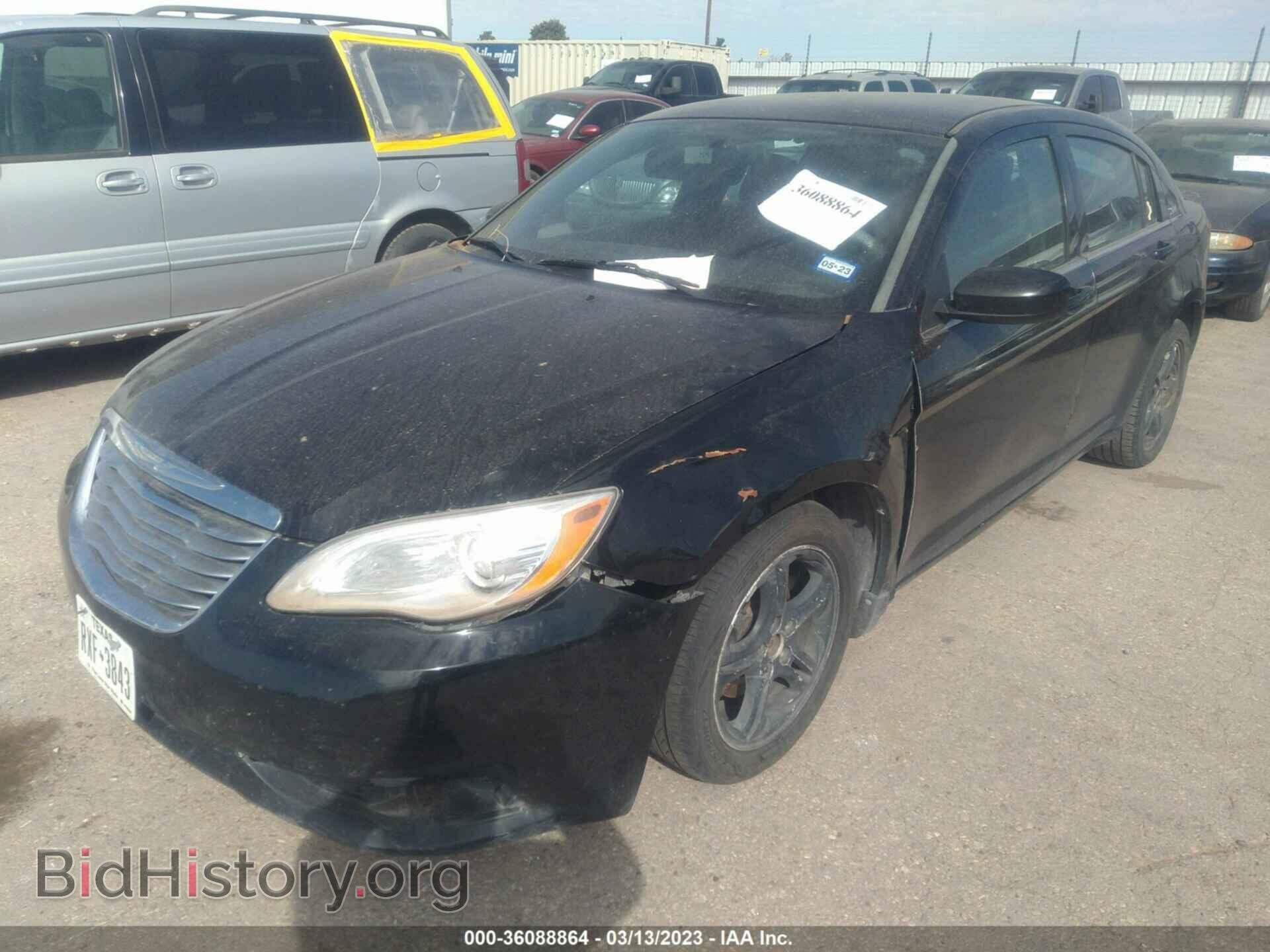 2013 CHRYSLER 200 - VIN: 1C3CCBAB6DN762861 - Photo 2