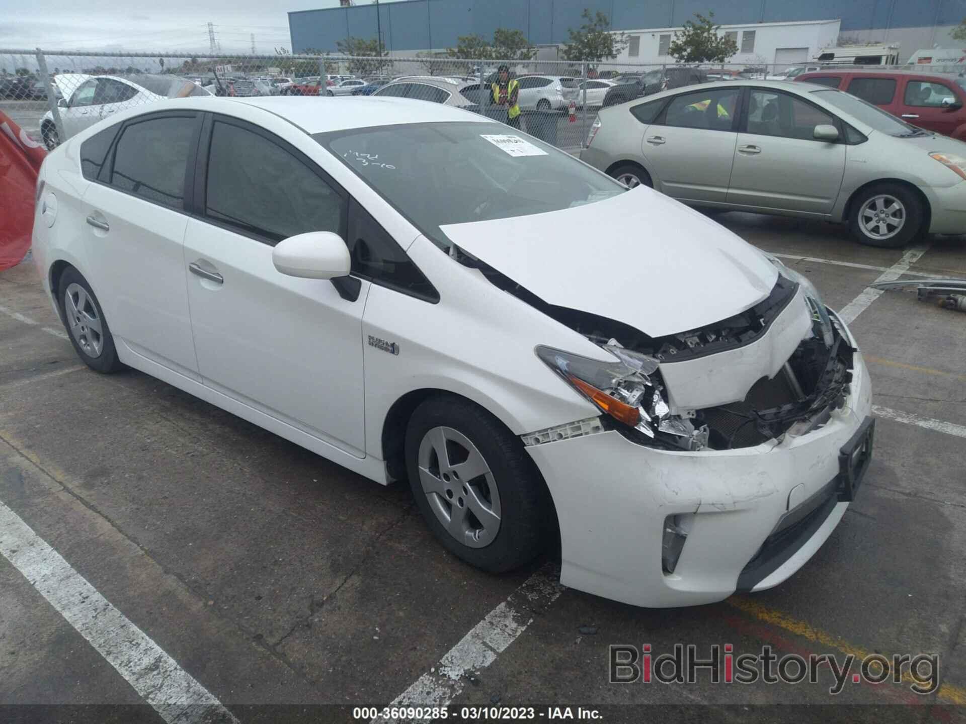 Фотография JTDKN3DP5E3062213 - TOYOTA PRIUS PLUG-IN 2014