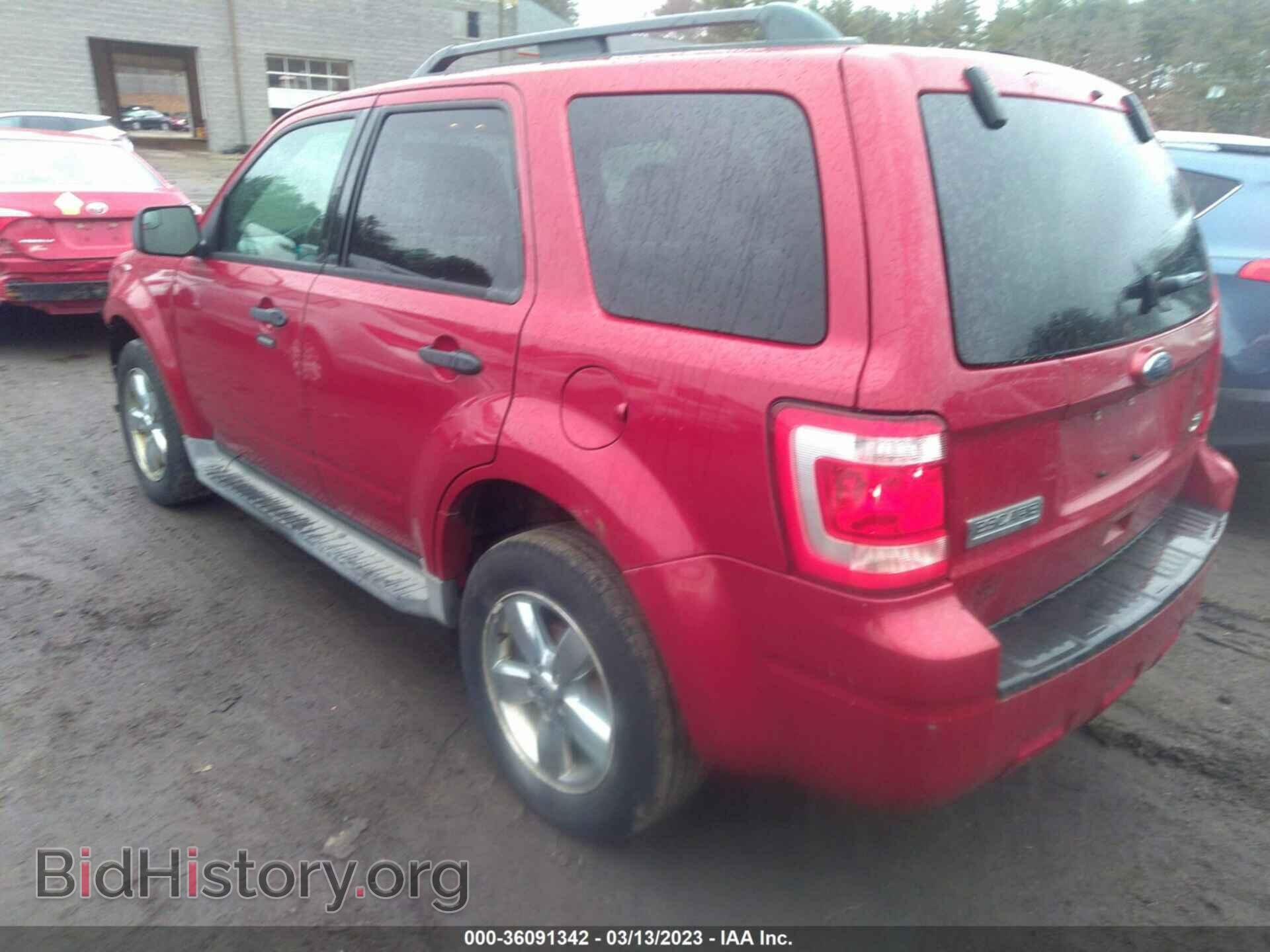 2011 FORD ESCAPE - VIN: 1FMCU9DG2BKA24834 - Фото 3