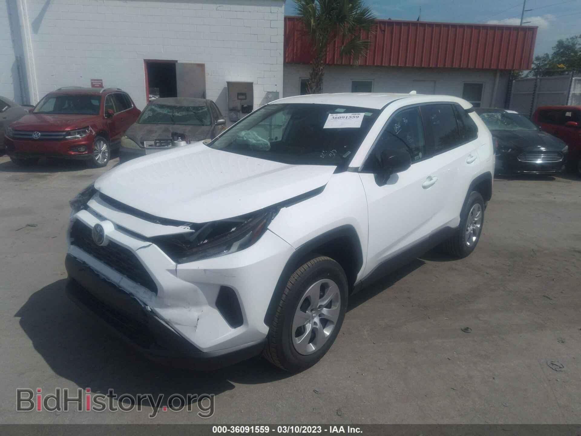 2023 TOYOTA RAV4 - VIN: 2T3F1RFV9PC325655 - Фото 2
