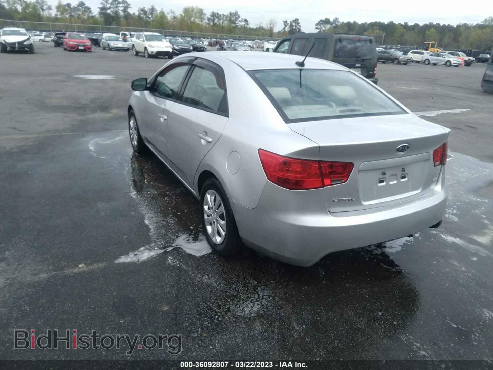 2011 KIA FORTE - VIN: KNAFU4A21B5389840 - Фото 3