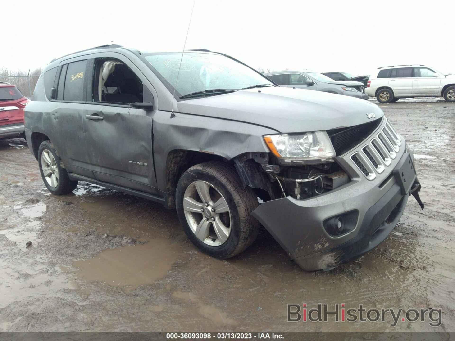 Photo 1C4NJDEB4DD205033 - JEEP COMPASS 2013