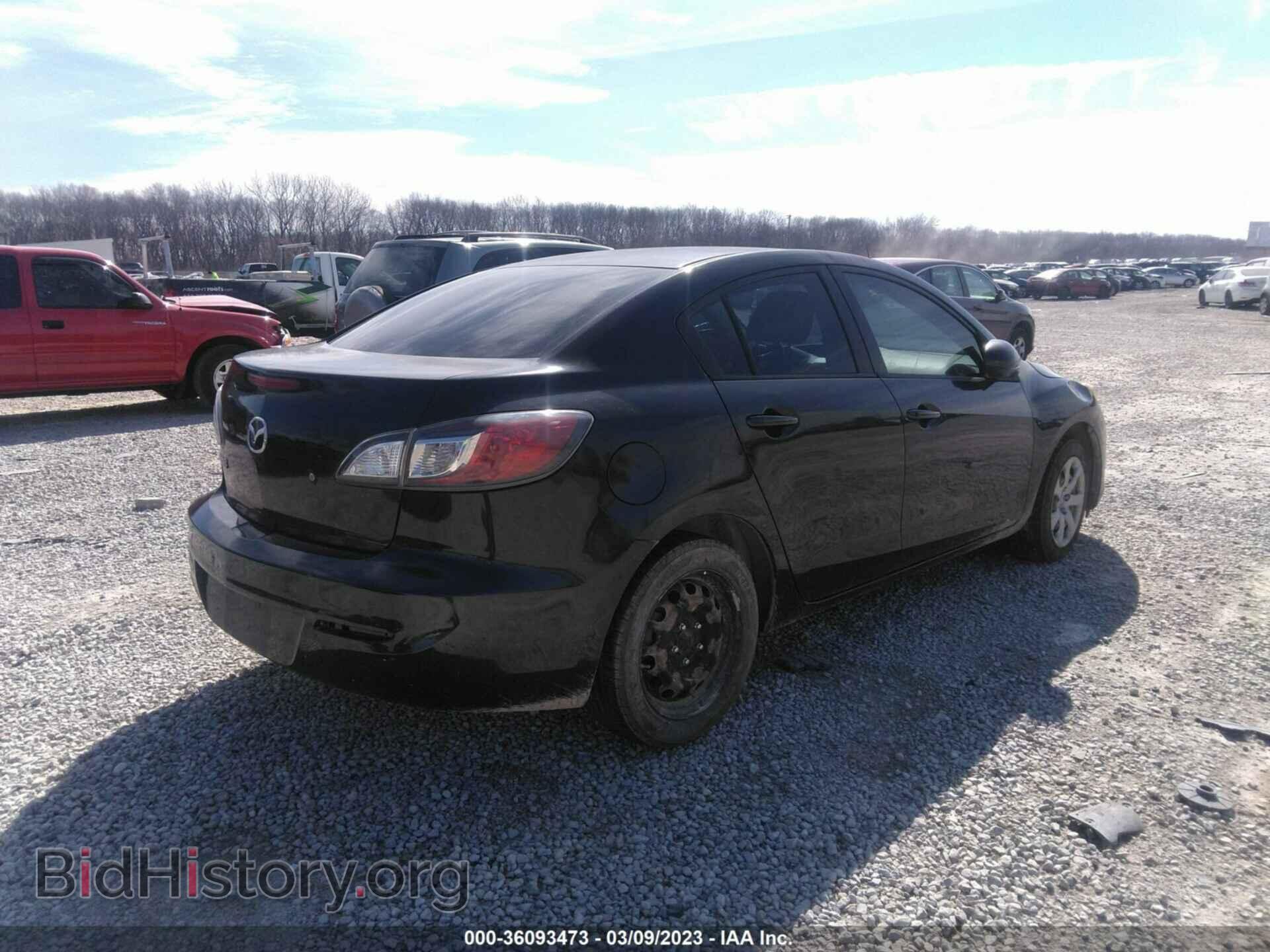 2013 MAZDA MAZDA3 - VIN: JM1BL1TG9D1842270 - Фото 4