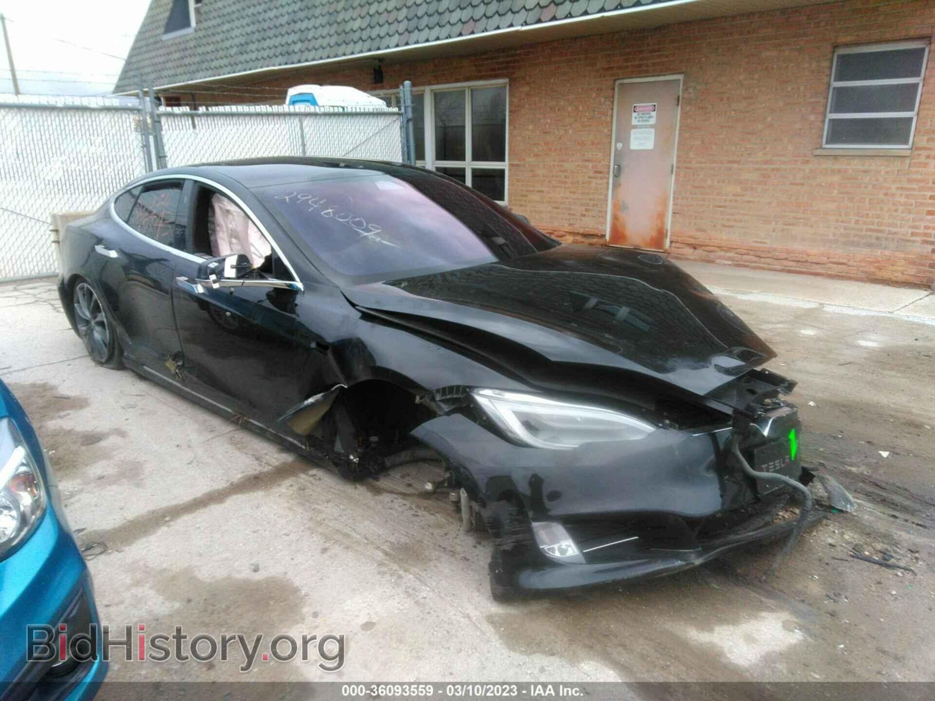 Фотография 5YJSA1E20JF246443 - TESLA MODEL S 2018
