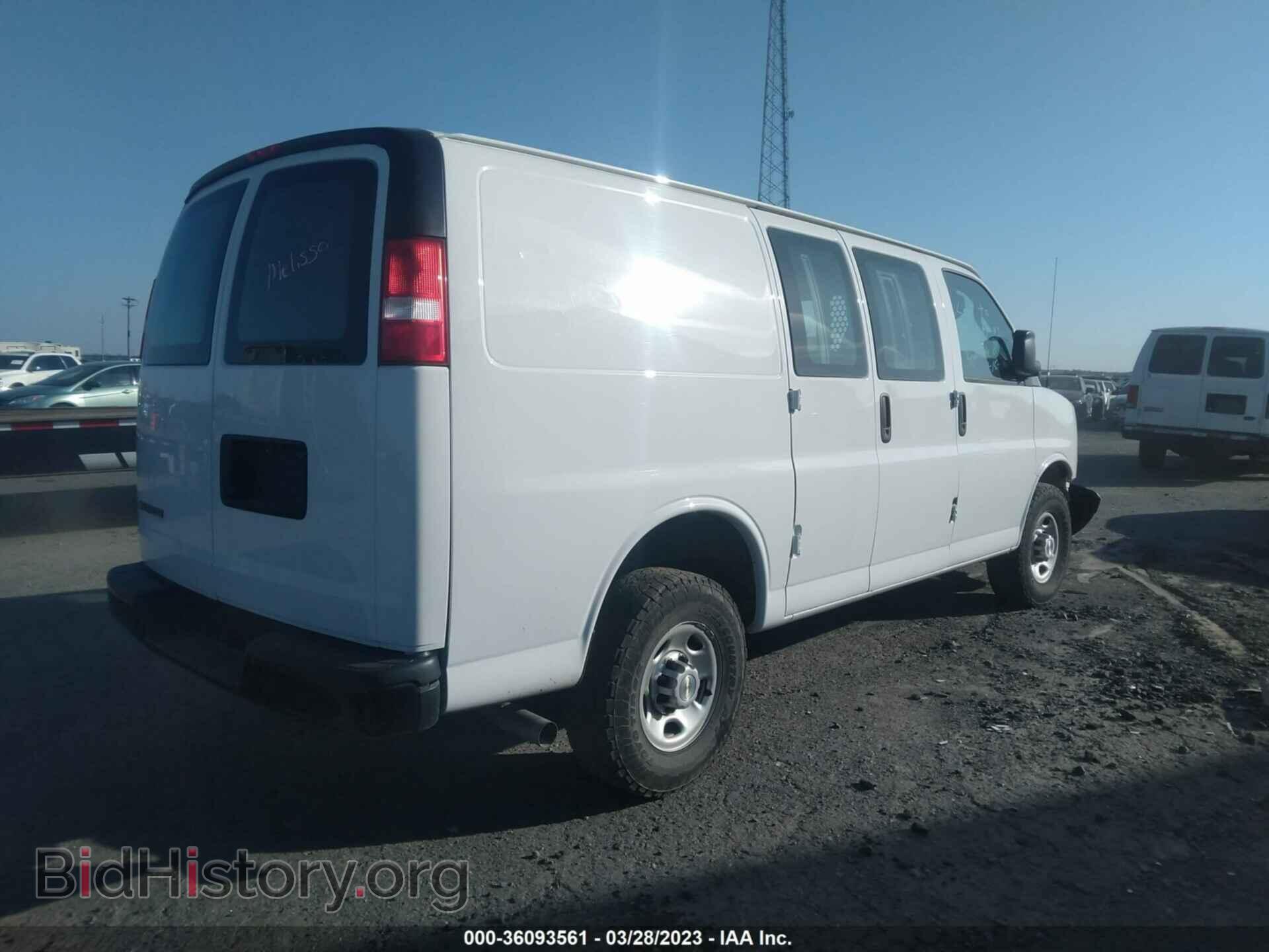 2021 CHEVROLET EXPRESS CARGO - VIN: 1GCWGAFP9M1205705 - Фото 4