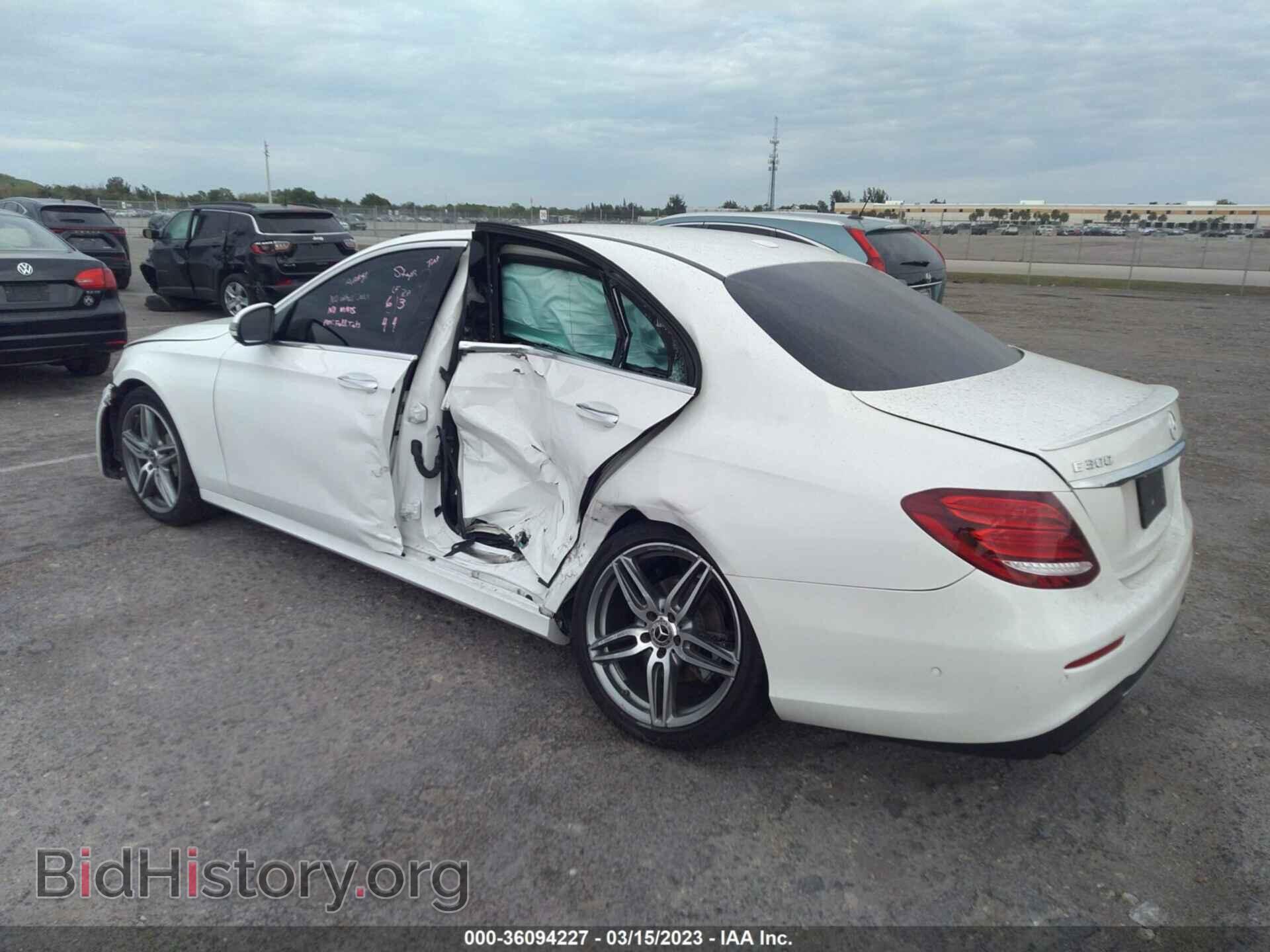 2018 MERCEDES-BENZ E-CLASS - VIN: WDDZF4JBXJA364022 - Фото 3